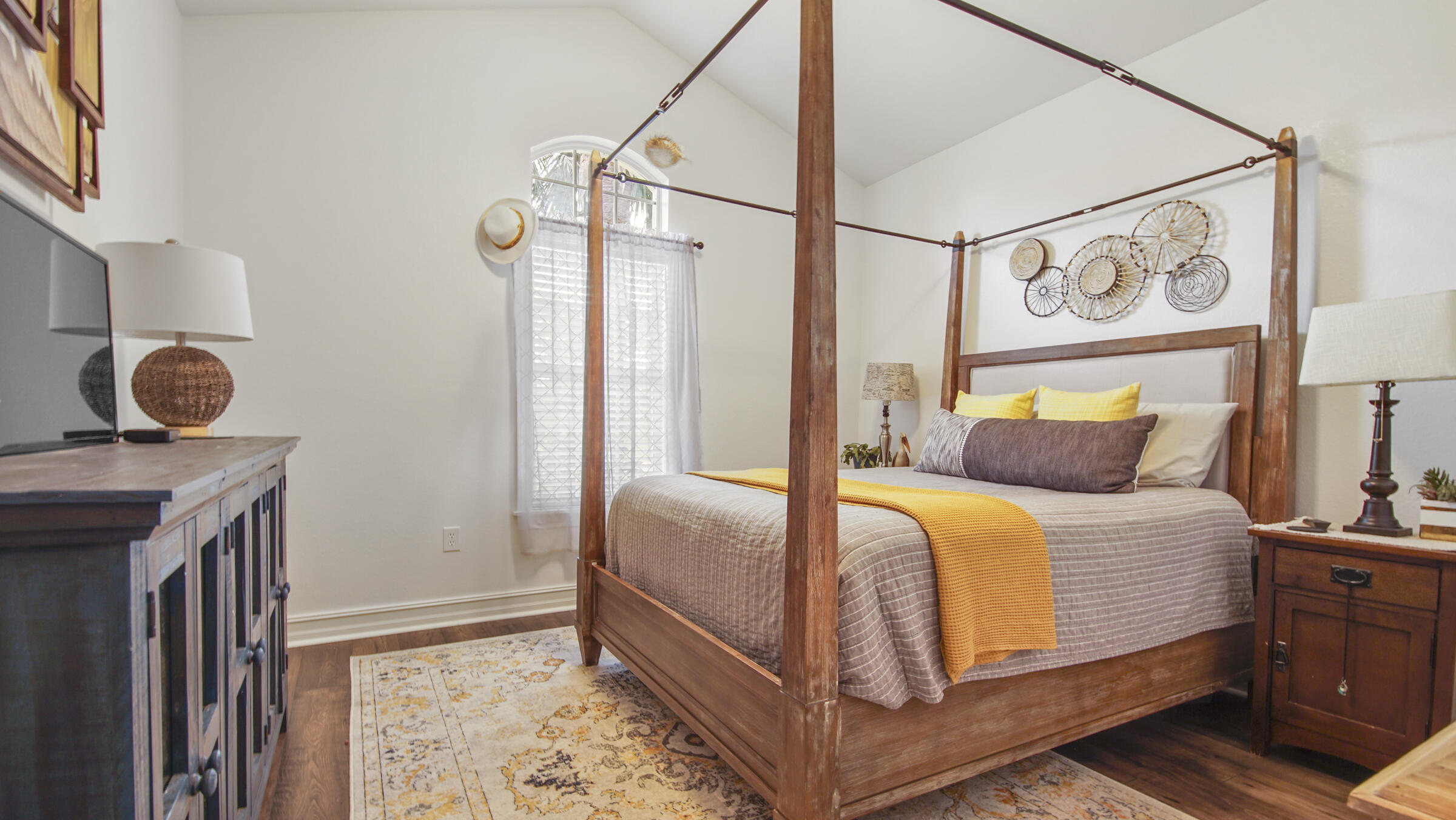 WINDSWEPT ESTATES - Residential