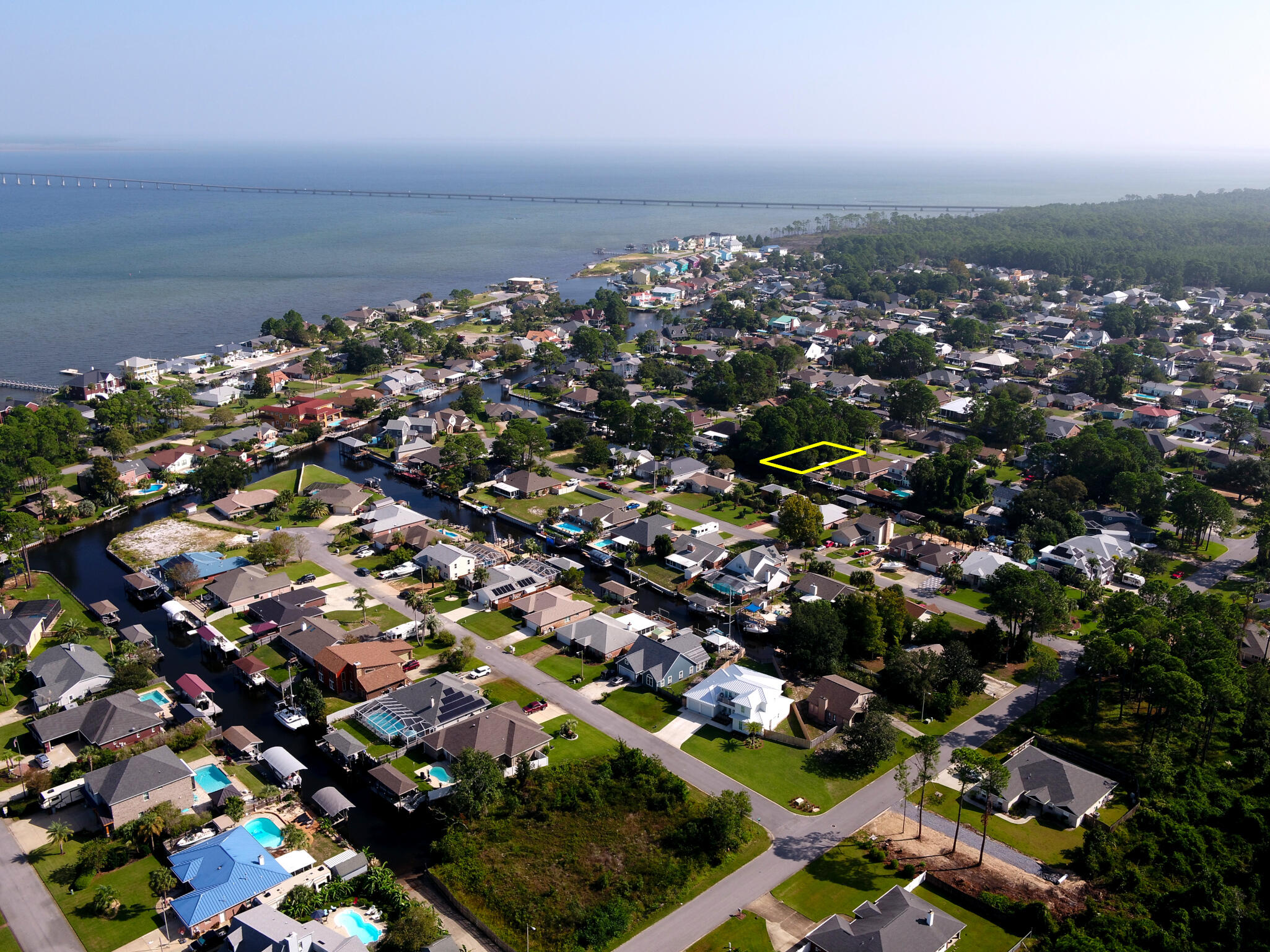 POLYNESIAN ISLANDS - Land
