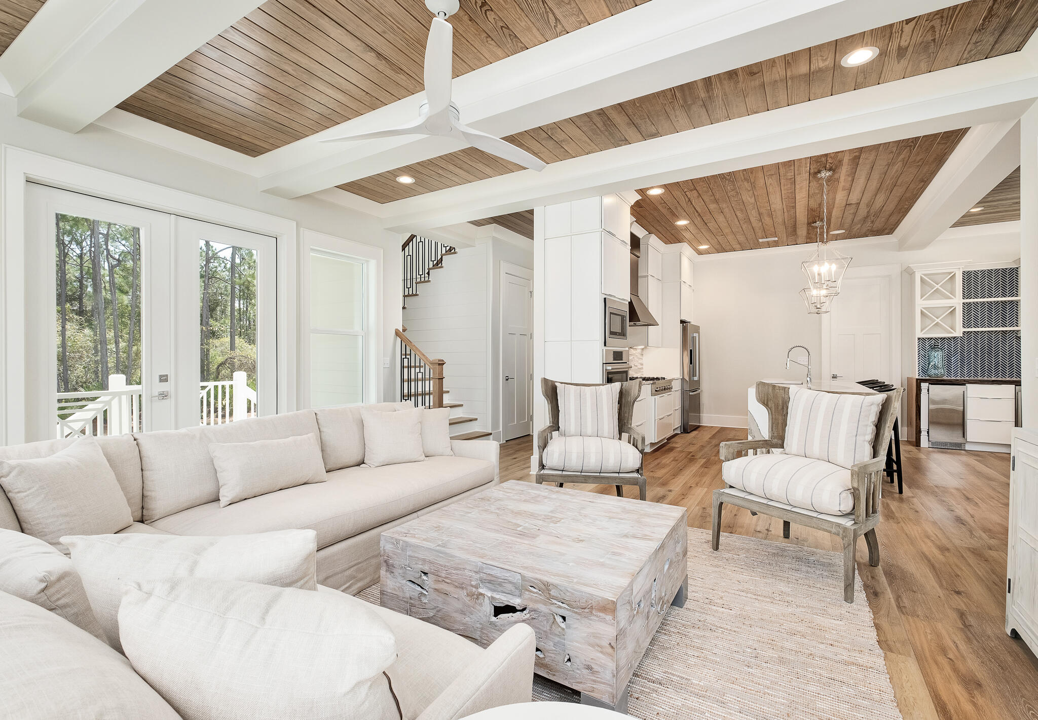 RIVER BREEZE - Residential