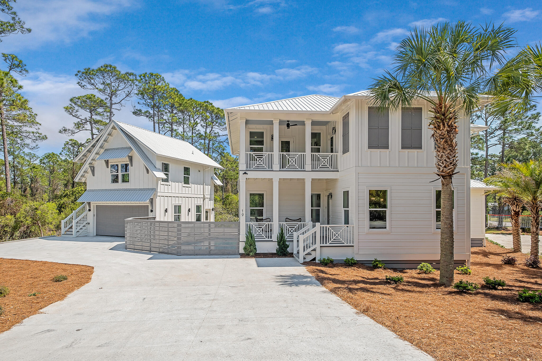 RIVER BREEZE - Residential