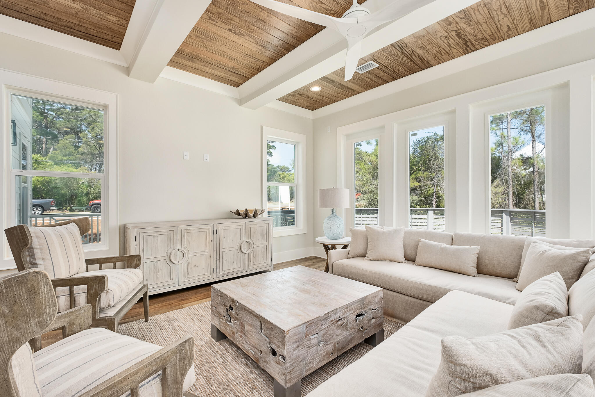 RIVER BREEZE - Residential