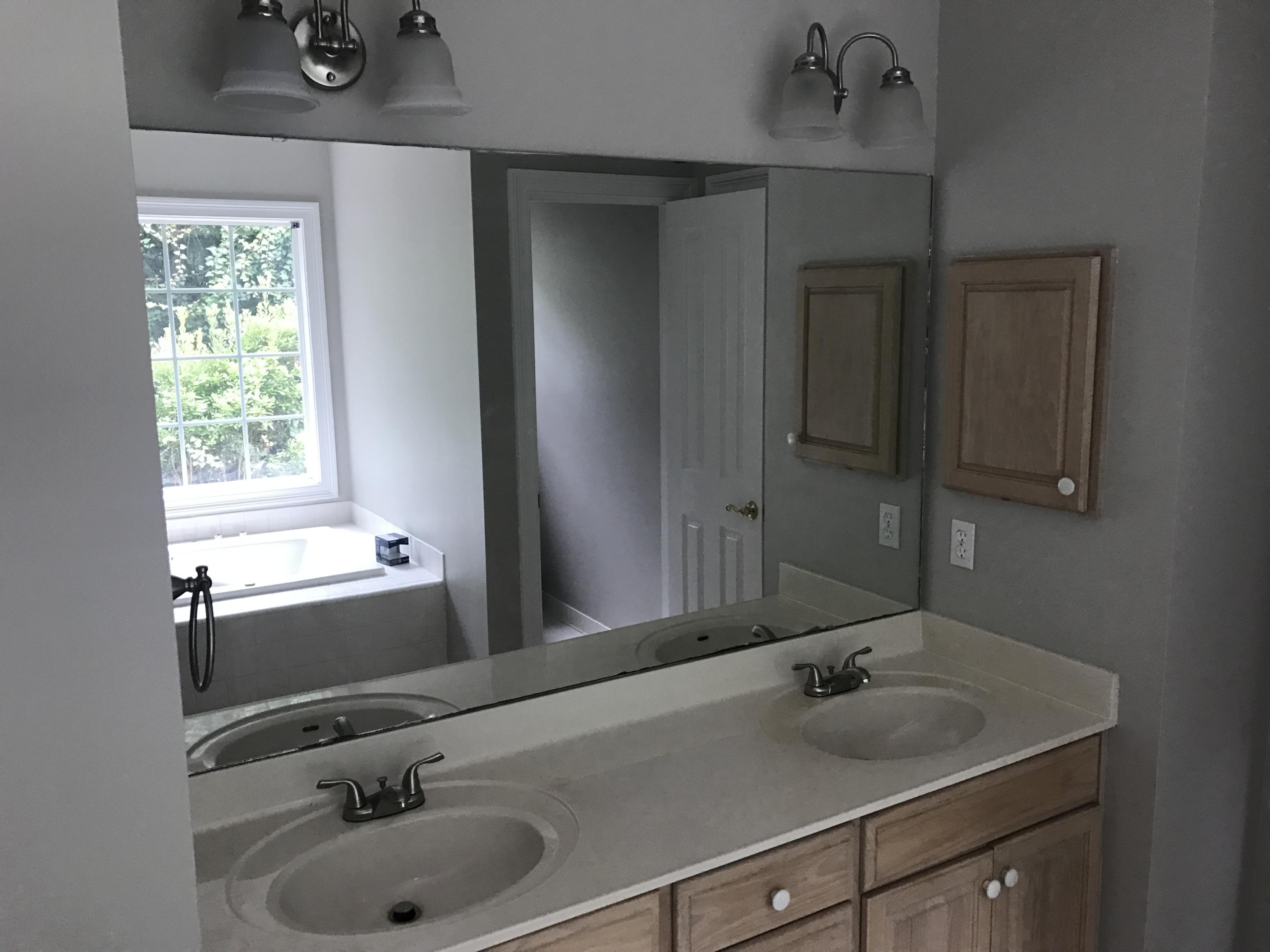 OAKMONT PLACE - Residential Lease