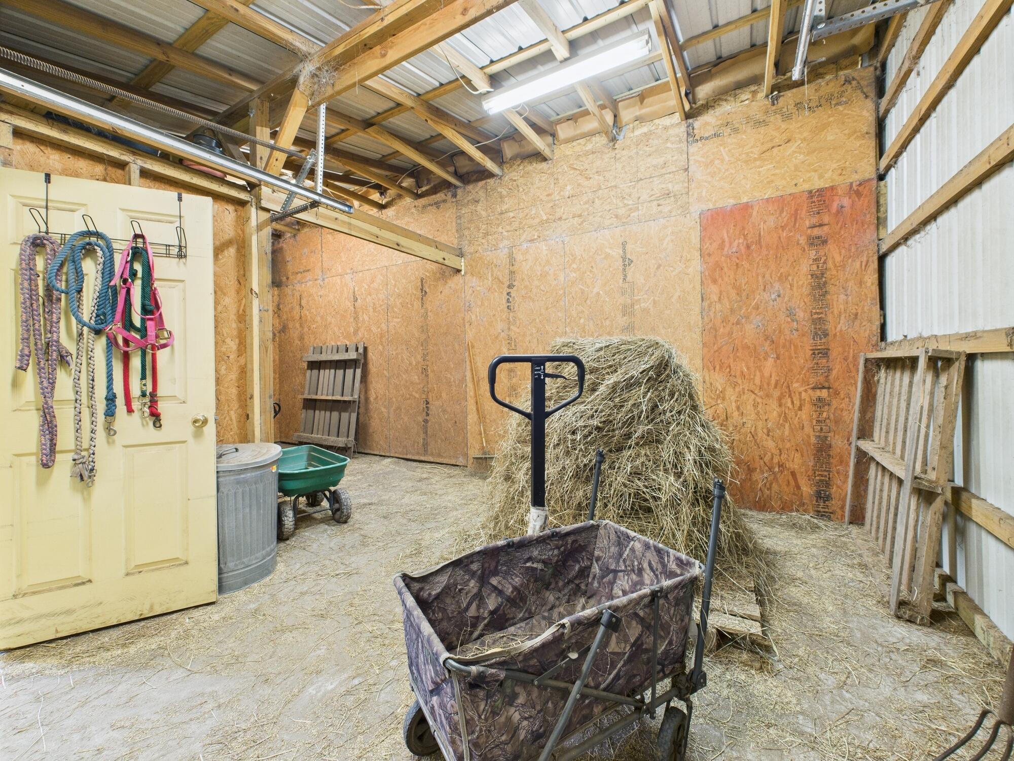 NO RECORDED SUBDIVISION - Residential