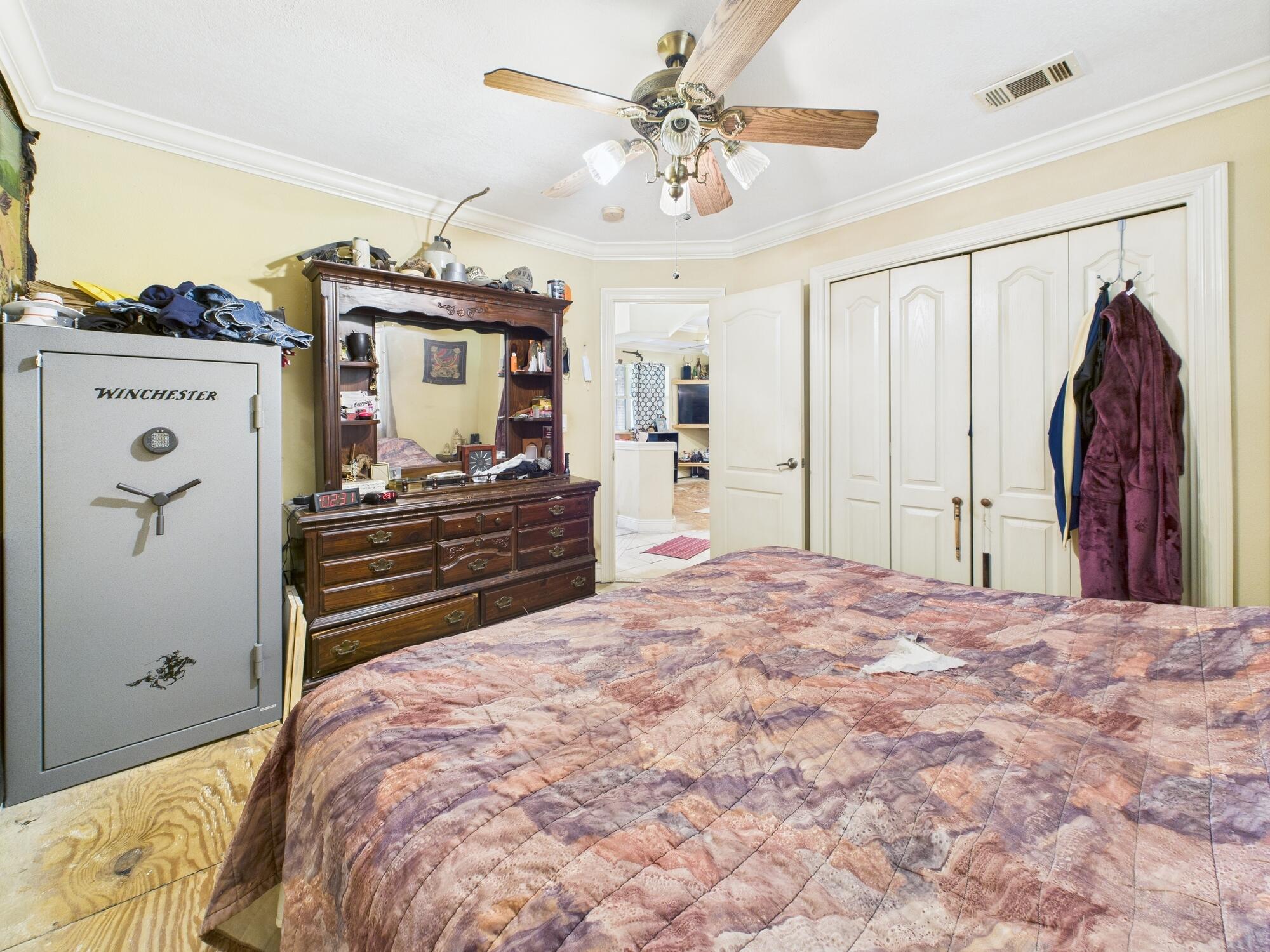 NO RECORDED SUBDIVISION - Residential