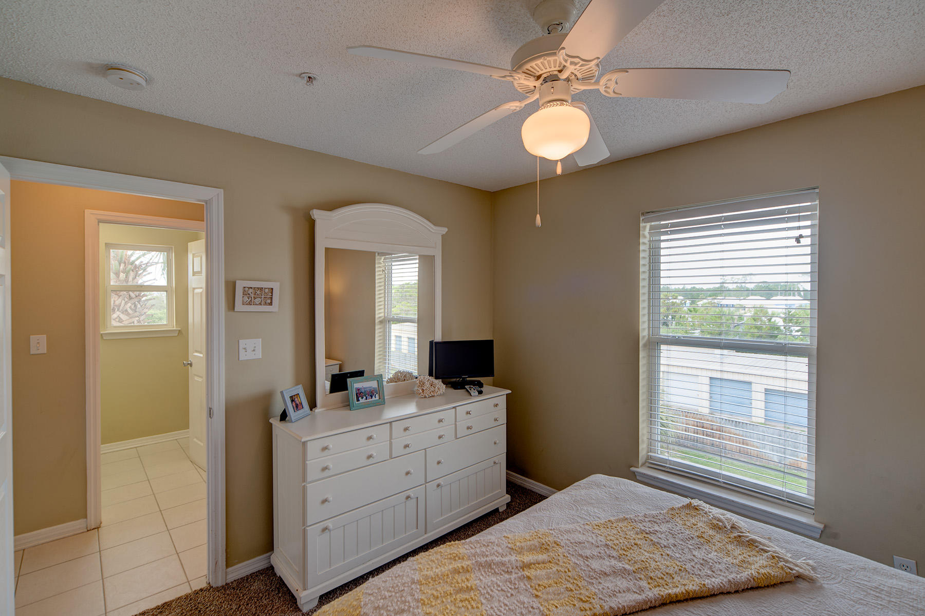 ROLLIN TIDE VILLAS - Residential