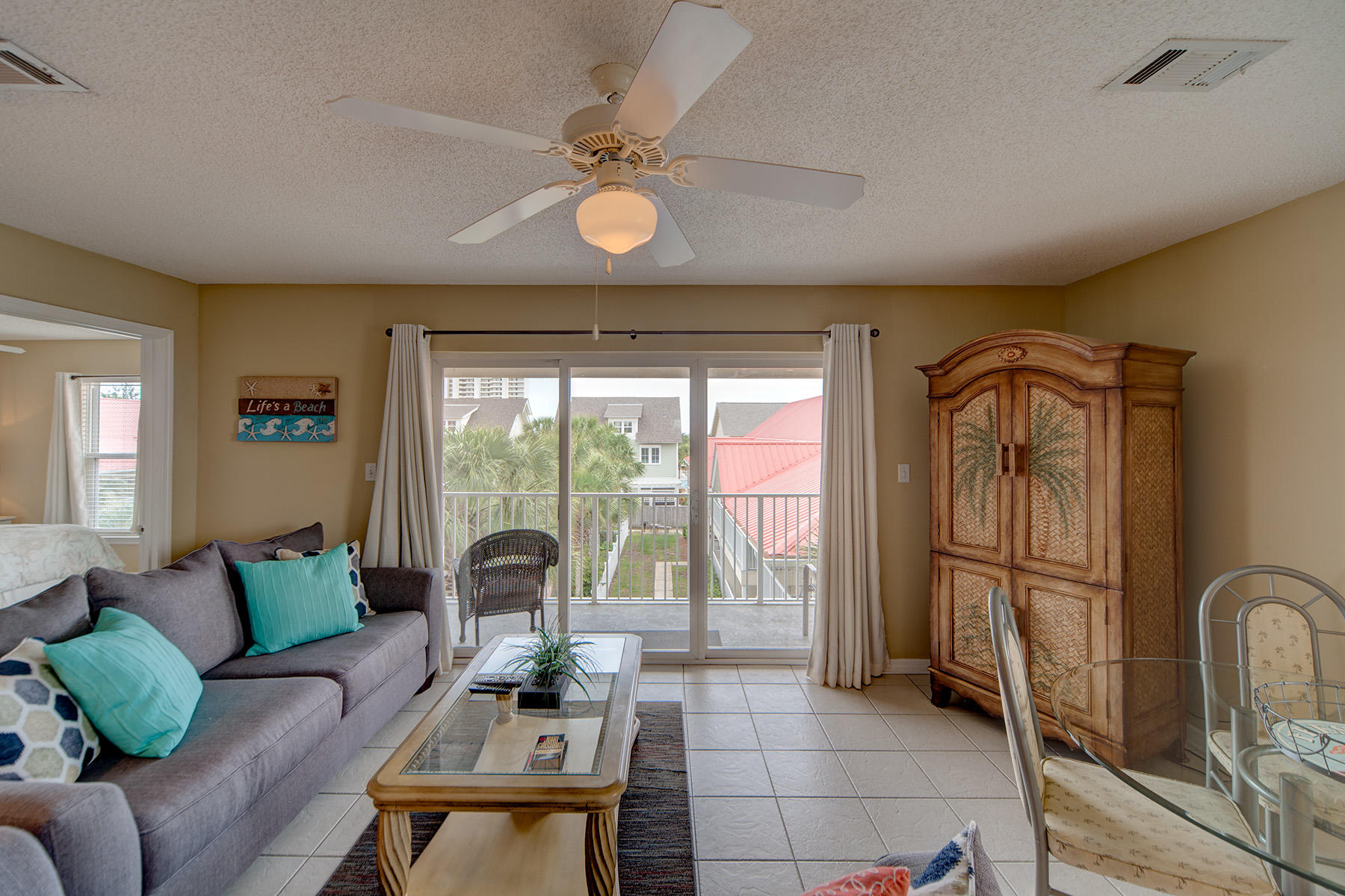 ROLLIN TIDE VILLAS - Residential