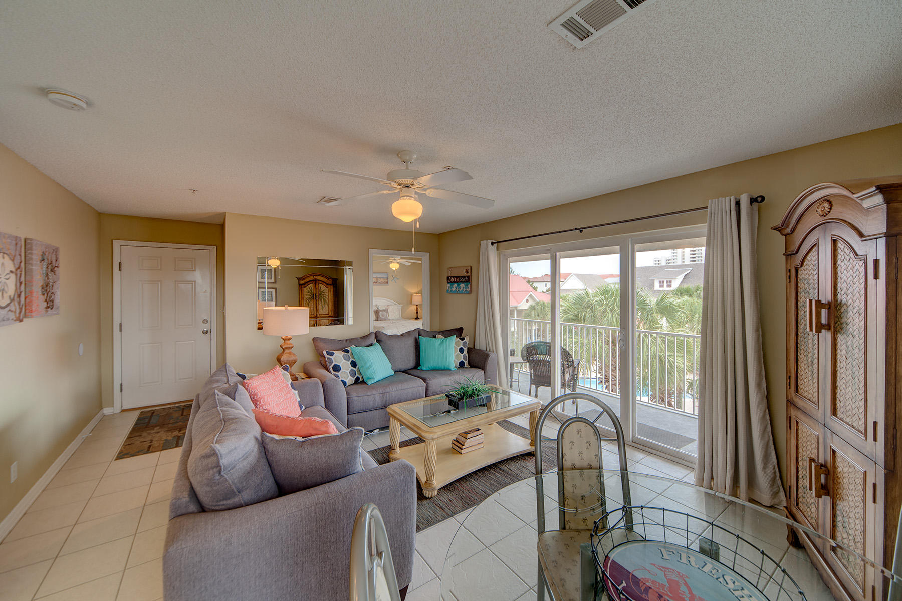 ROLLIN TIDE VILLAS - Residential