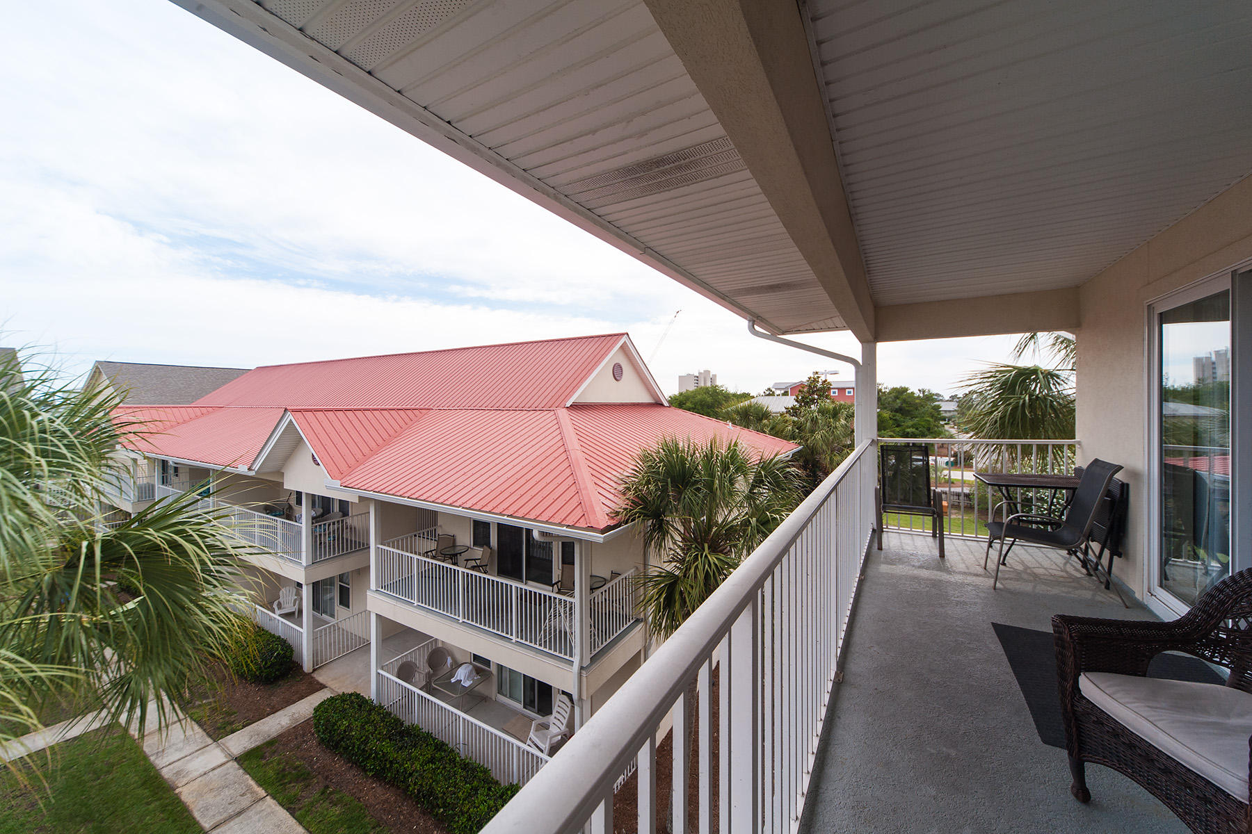 ROLLIN TIDE VILLAS - Residential