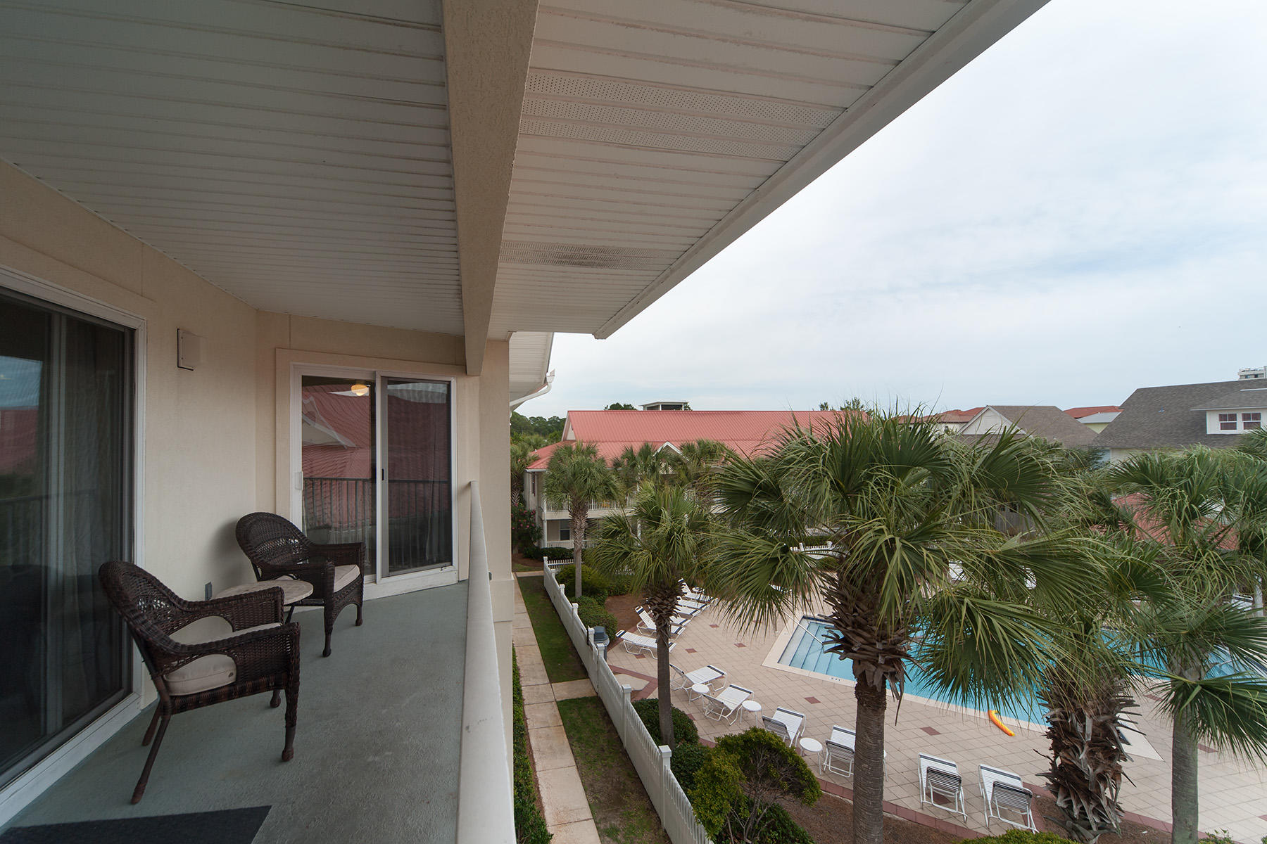 ROLLIN TIDE VILLAS - Residential