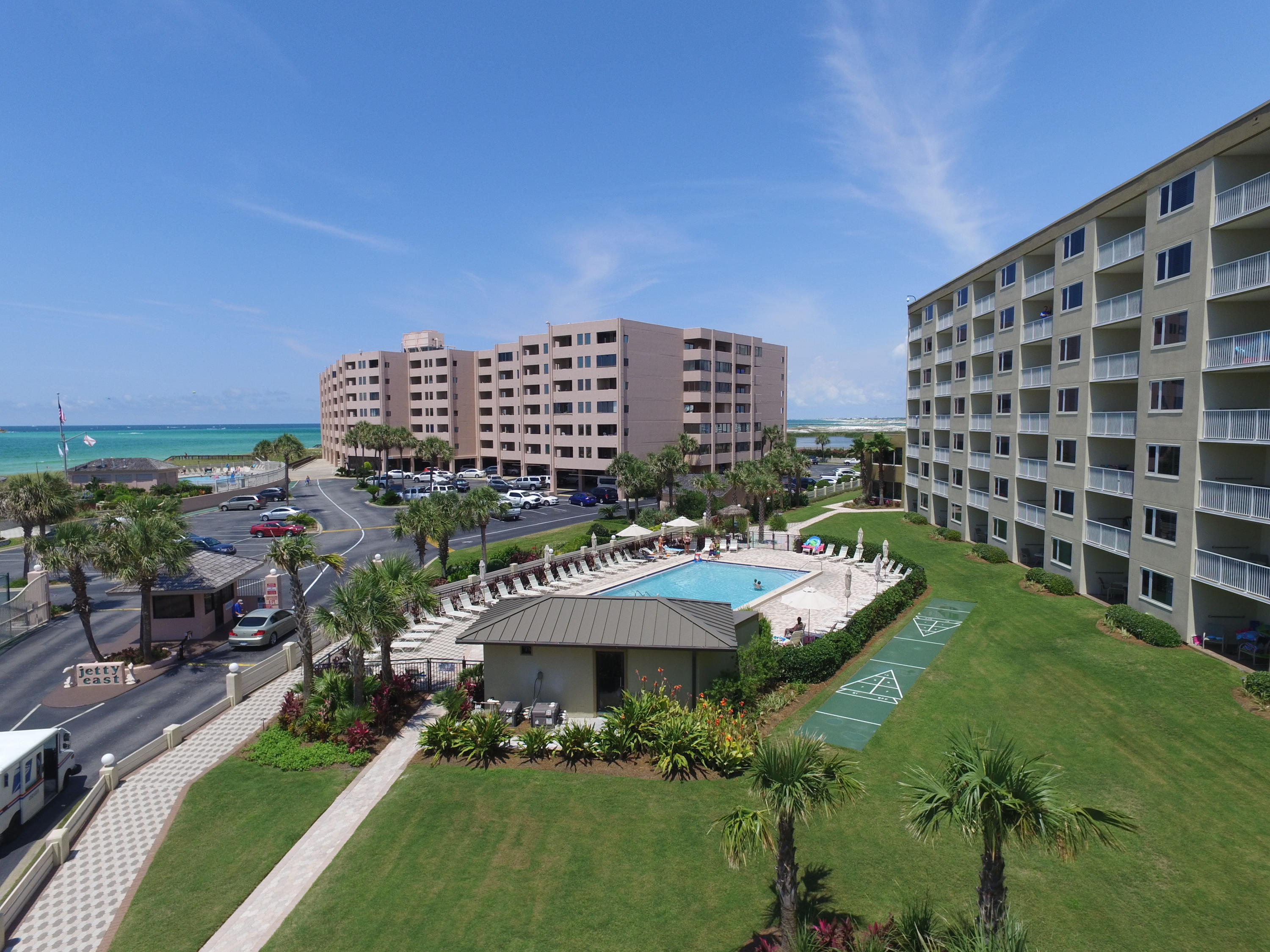 ISLANDER CONDO PH 1 - Residential