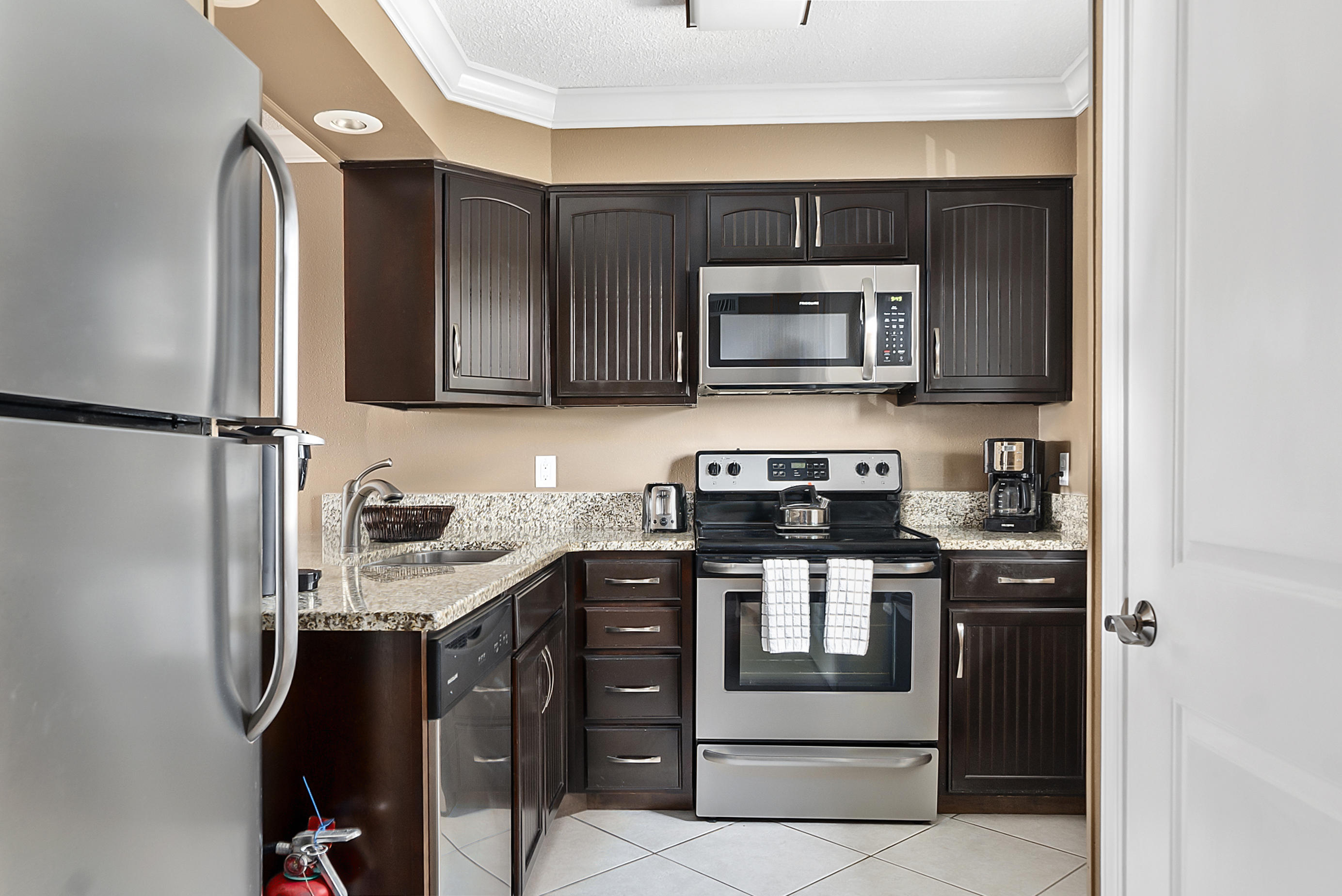 ISLANDER CONDO PH 1 - Residential