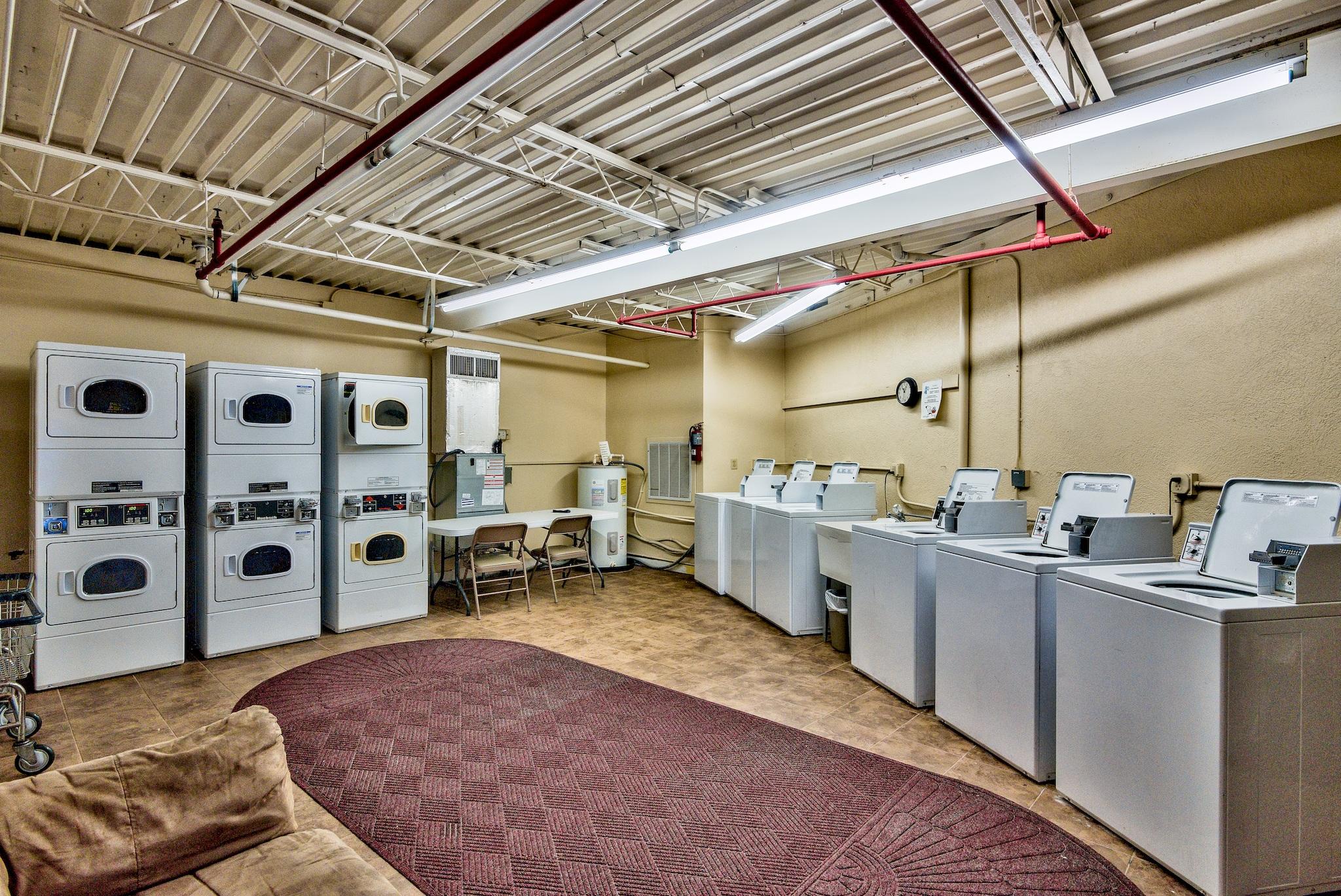 ISLANDER CONDO PH 1 - Residential