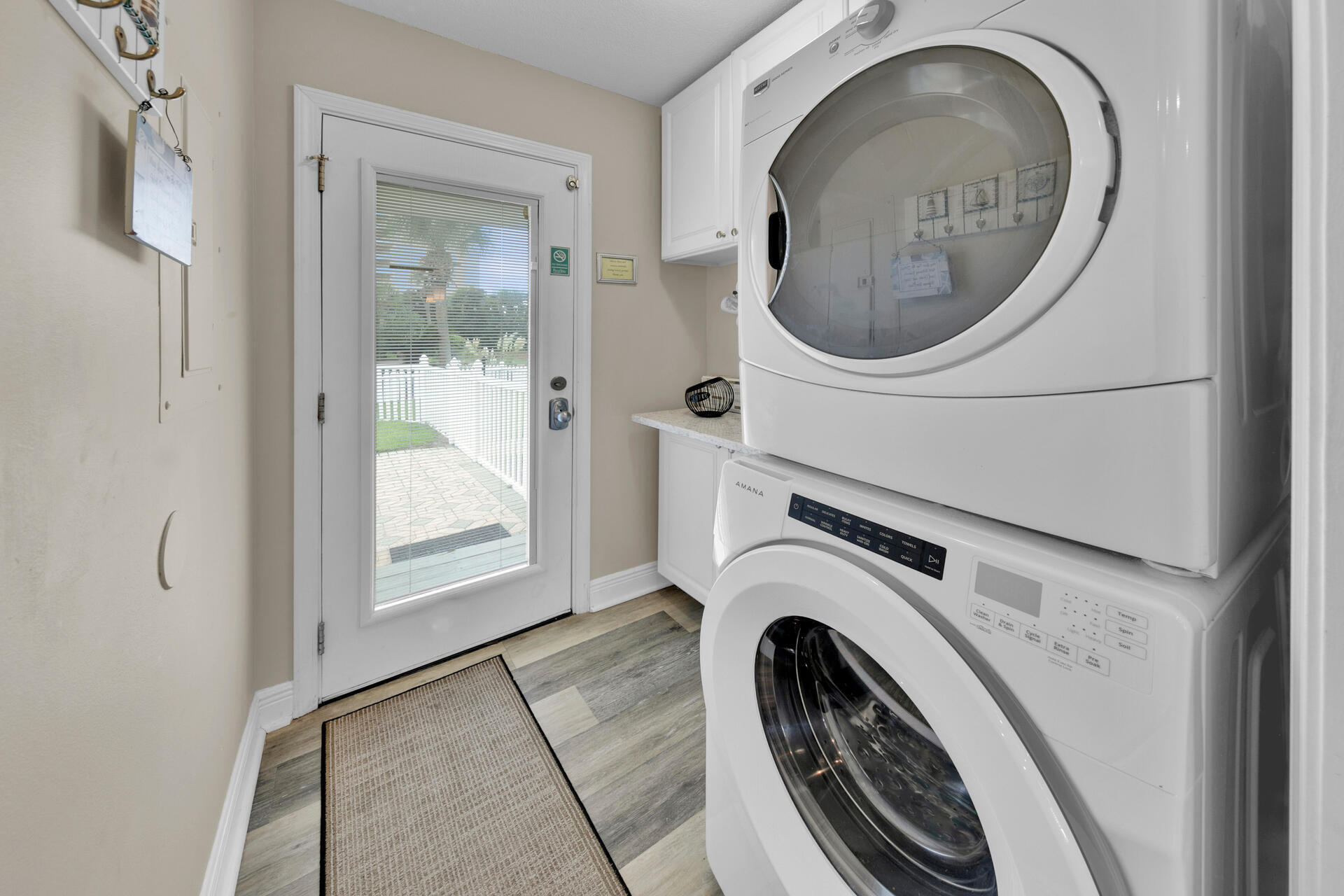 WINDANCER SHORES - Residential