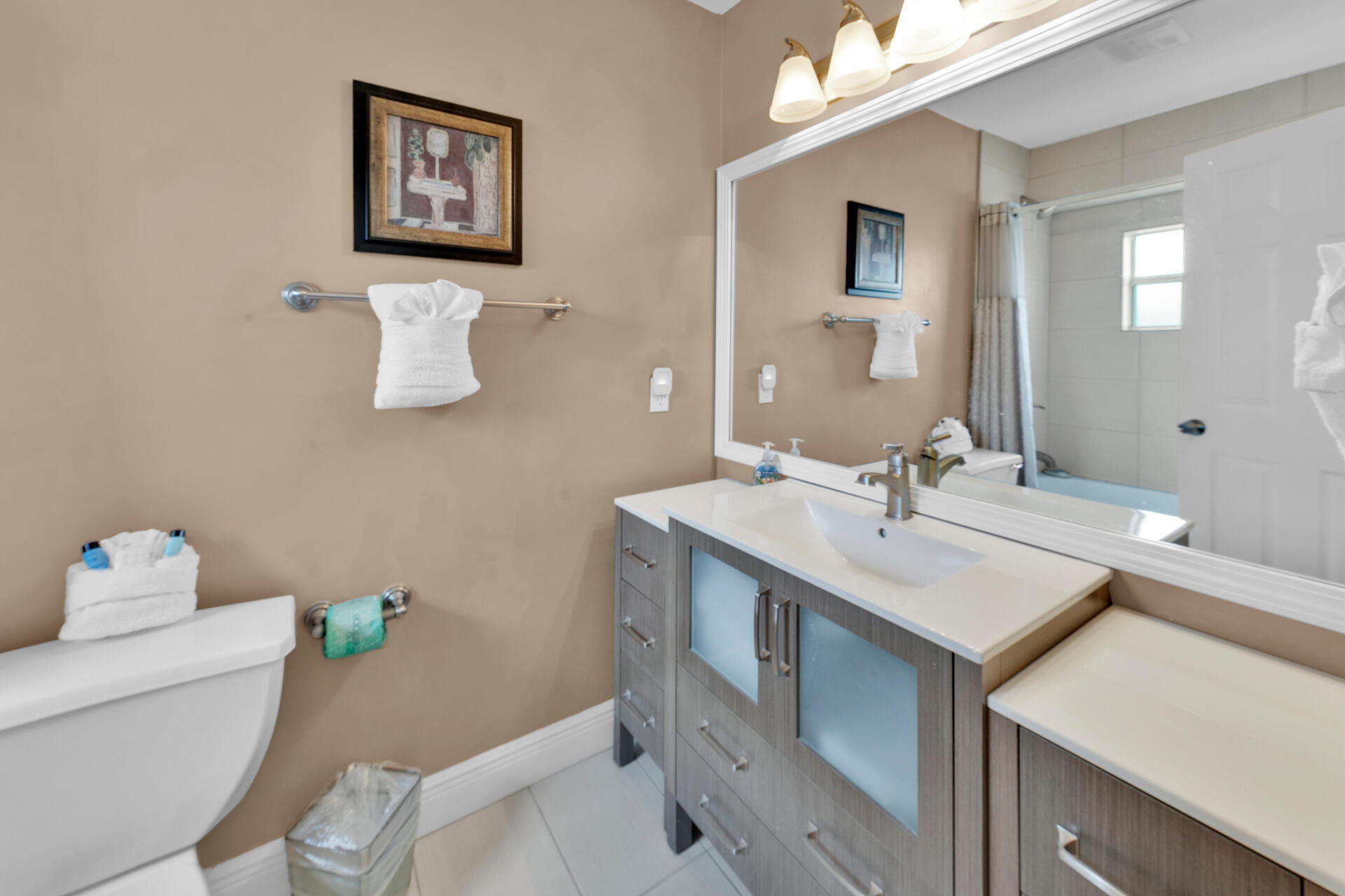 WINDANCER SHORES - Residential