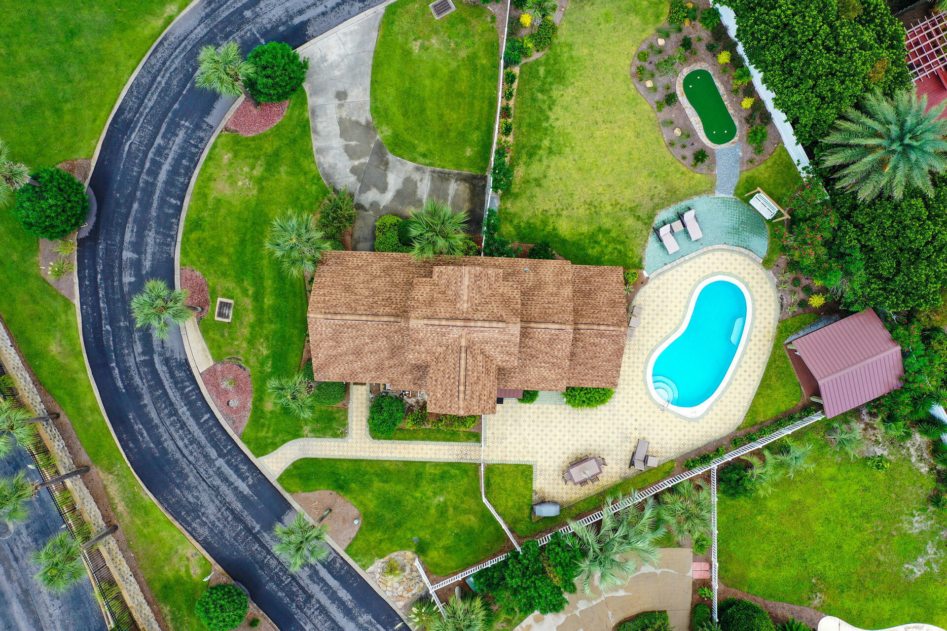 WINDANCER SHORES - Residential