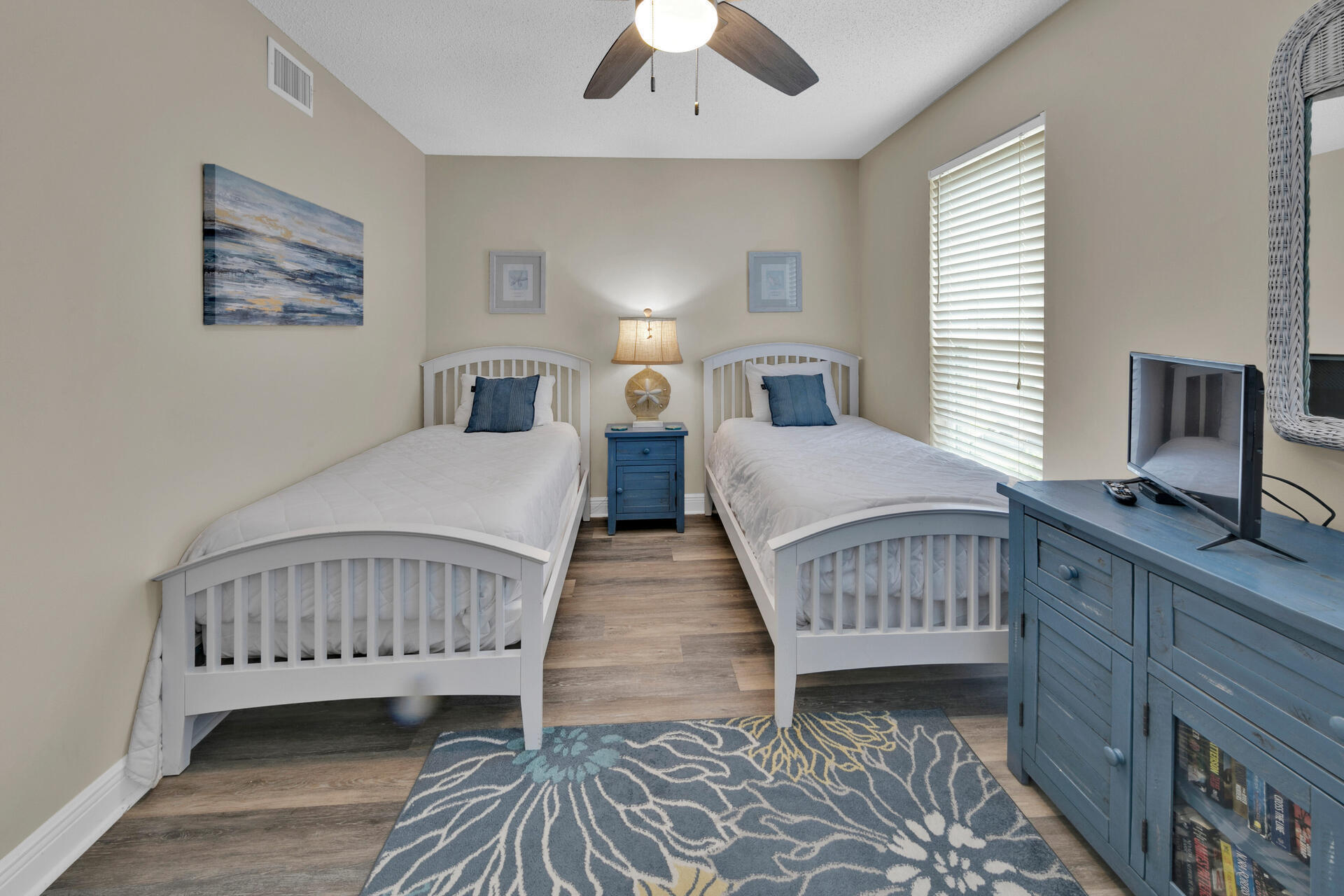 WINDANCER SHORES - Residential