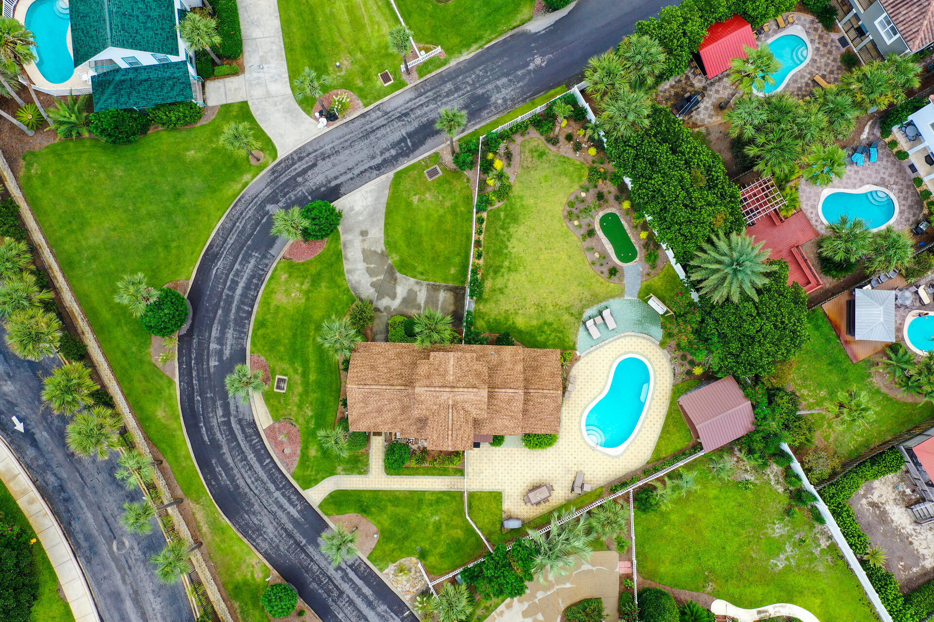 WINDANCER SHORES - Residential