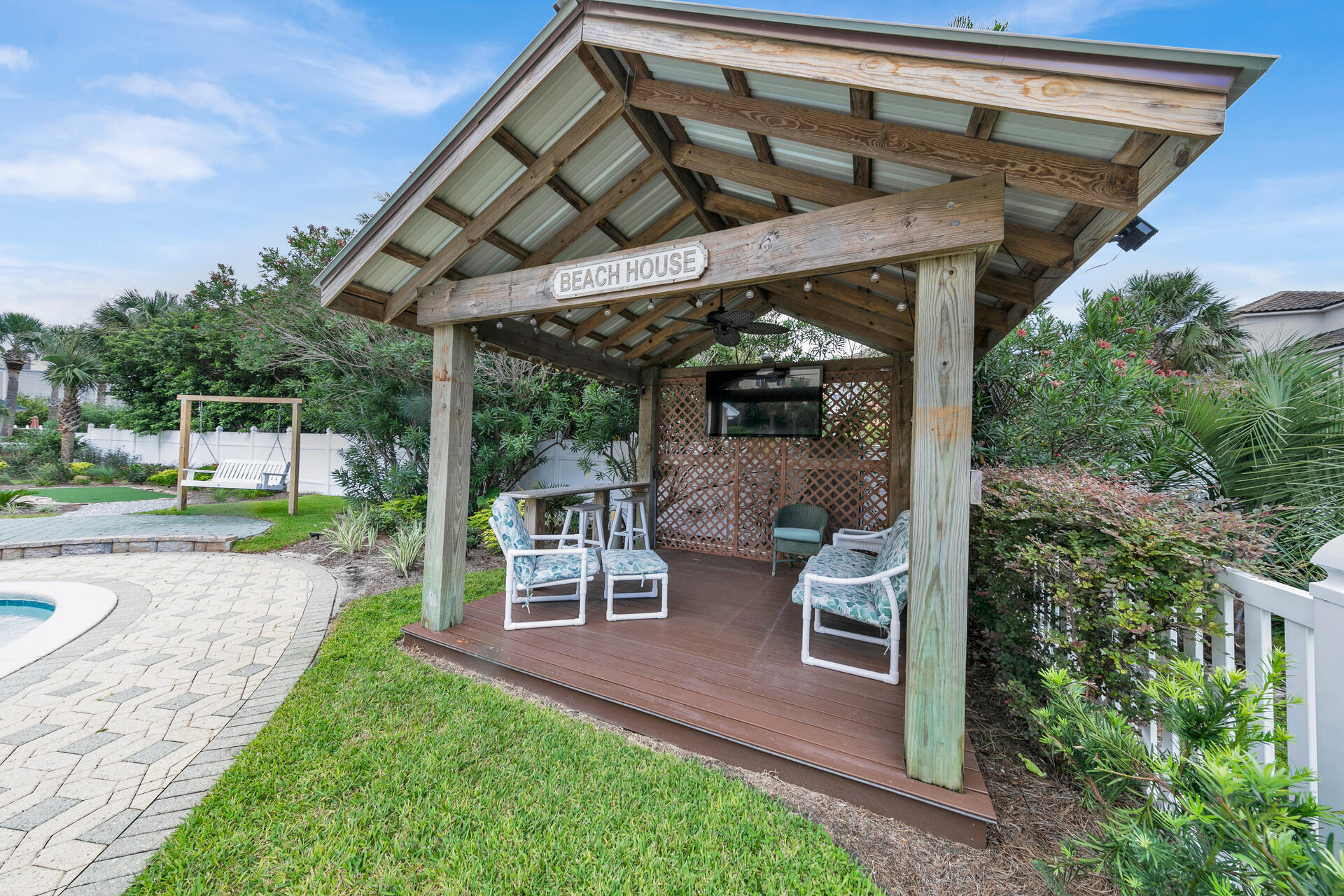 WINDANCER SHORES - Residential