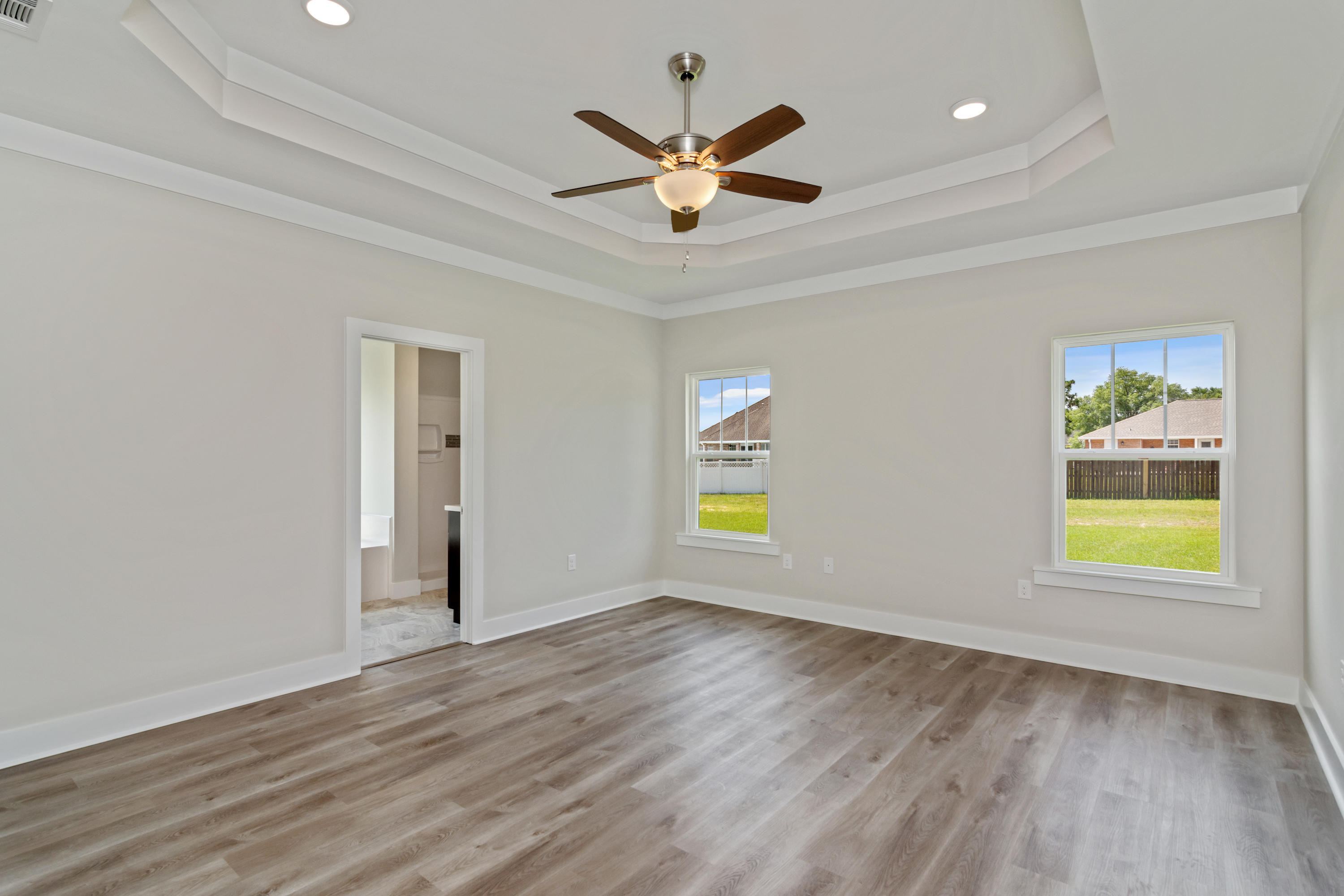 CRESTVIEW (231100.00) - Residential