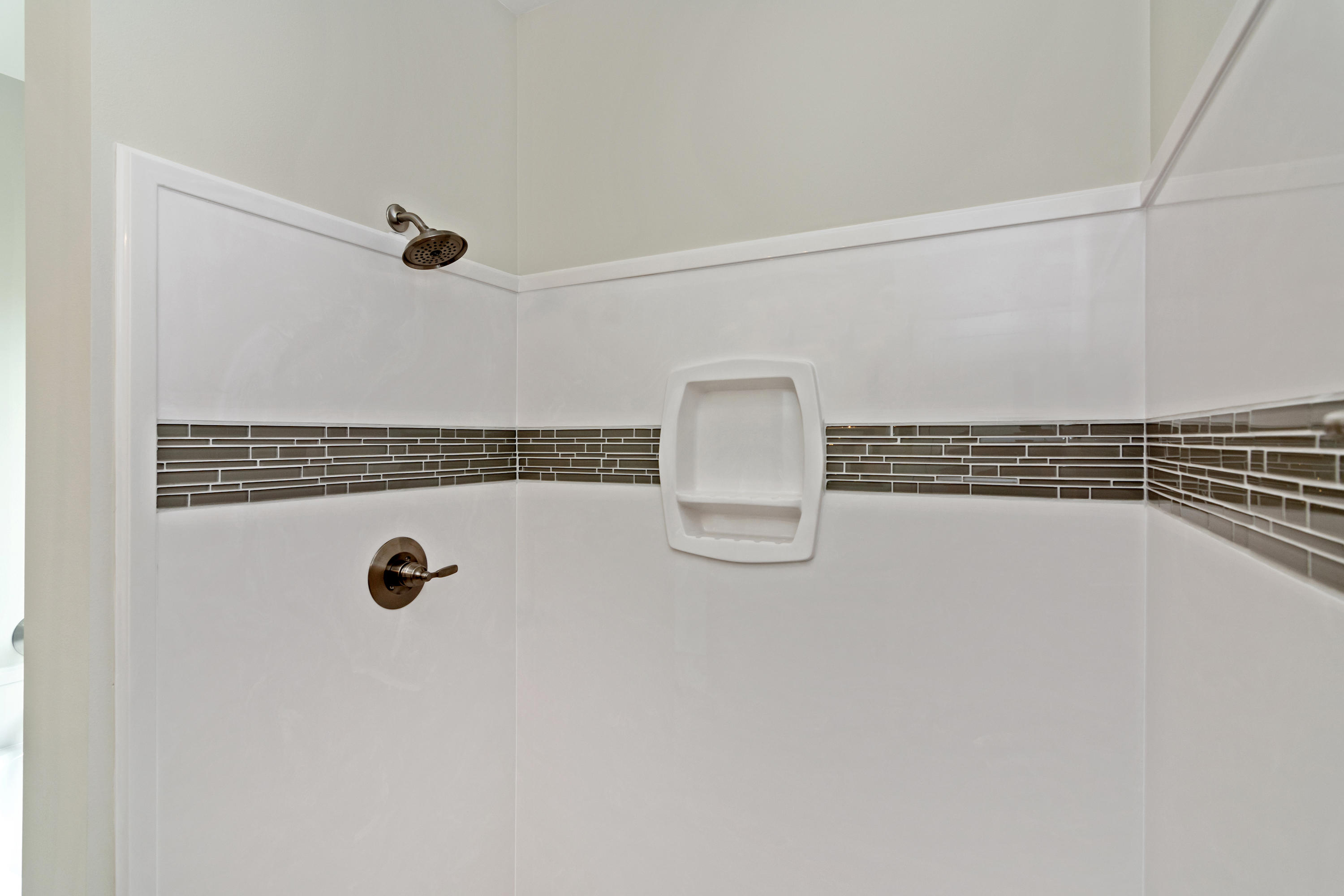 CRESTVIEW (231100.00) - Residential