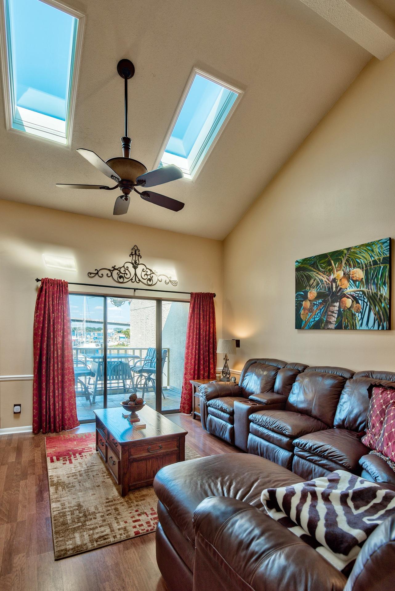 CLIPPER COVE T/H - Residential