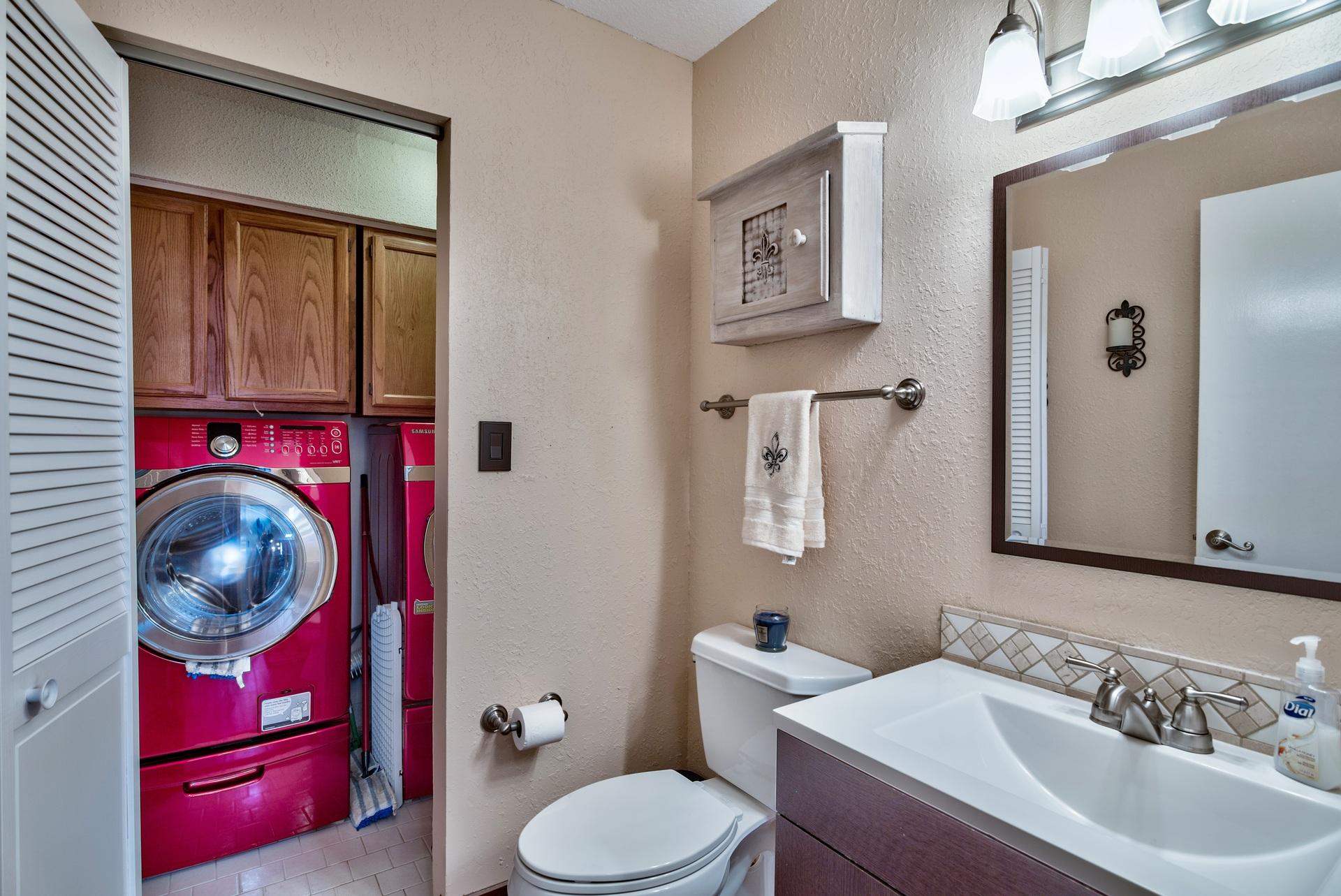 CLIPPER COVE T/H - Residential