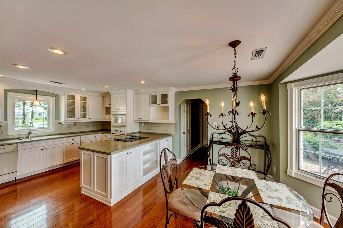 WOODLAND BAYOU ESTATES - Residential