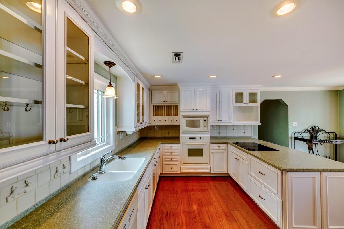 WOODLAND BAYOU ESTATES - Residential