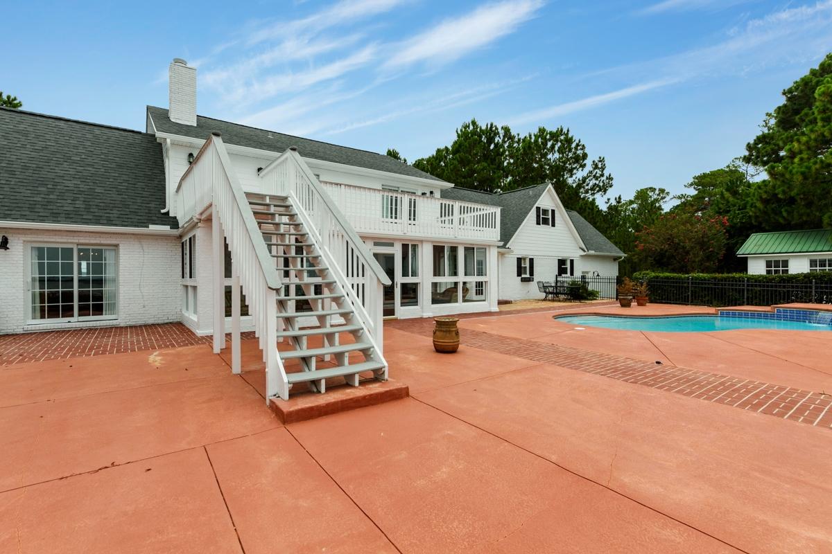 WOODLAND BAYOU ESTATES - Residential