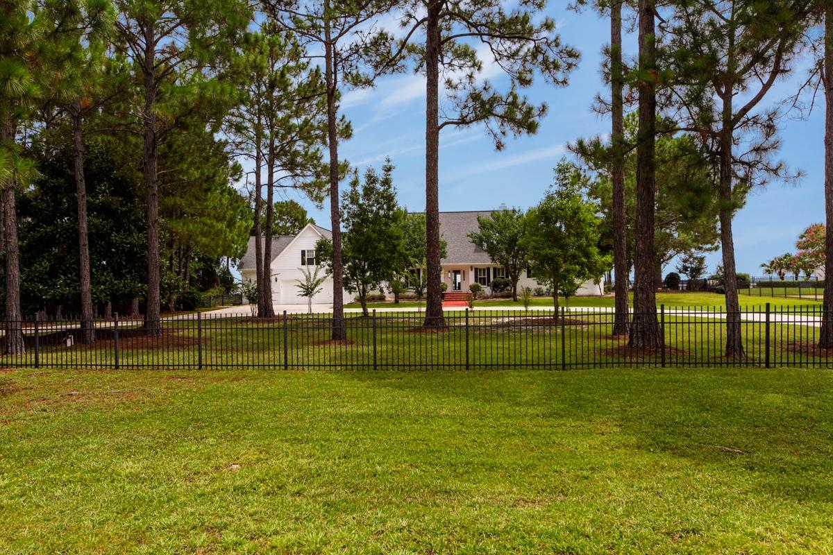 WOODLAND BAYOU ESTATES - Residential