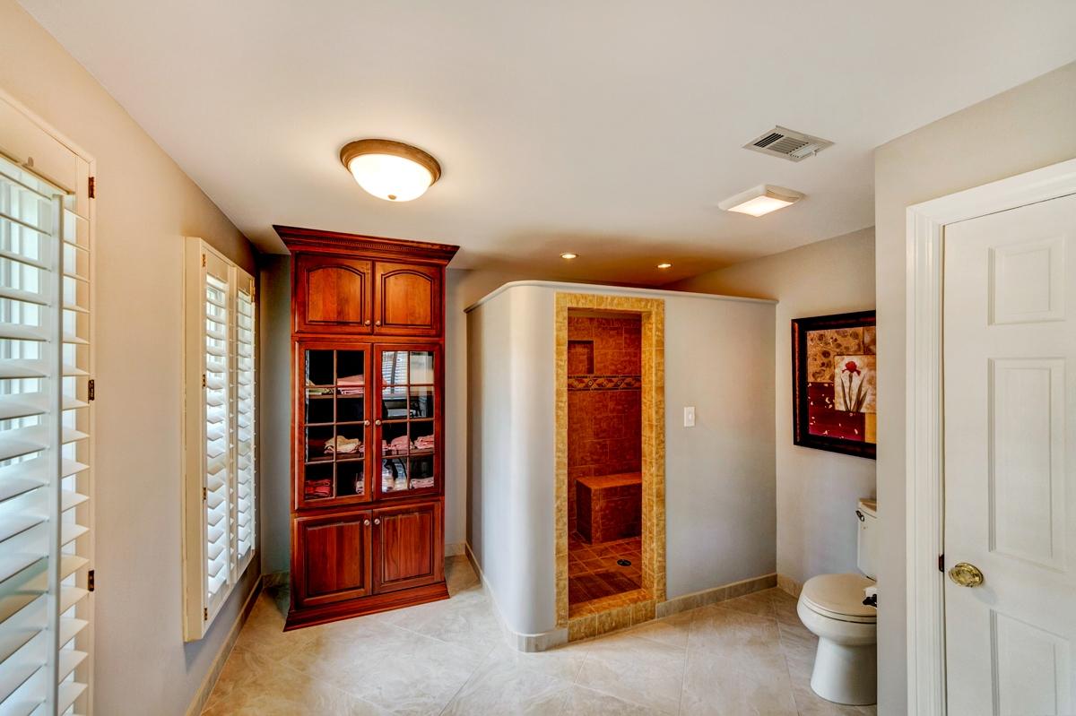 WOODLAND BAYOU ESTATES - Residential