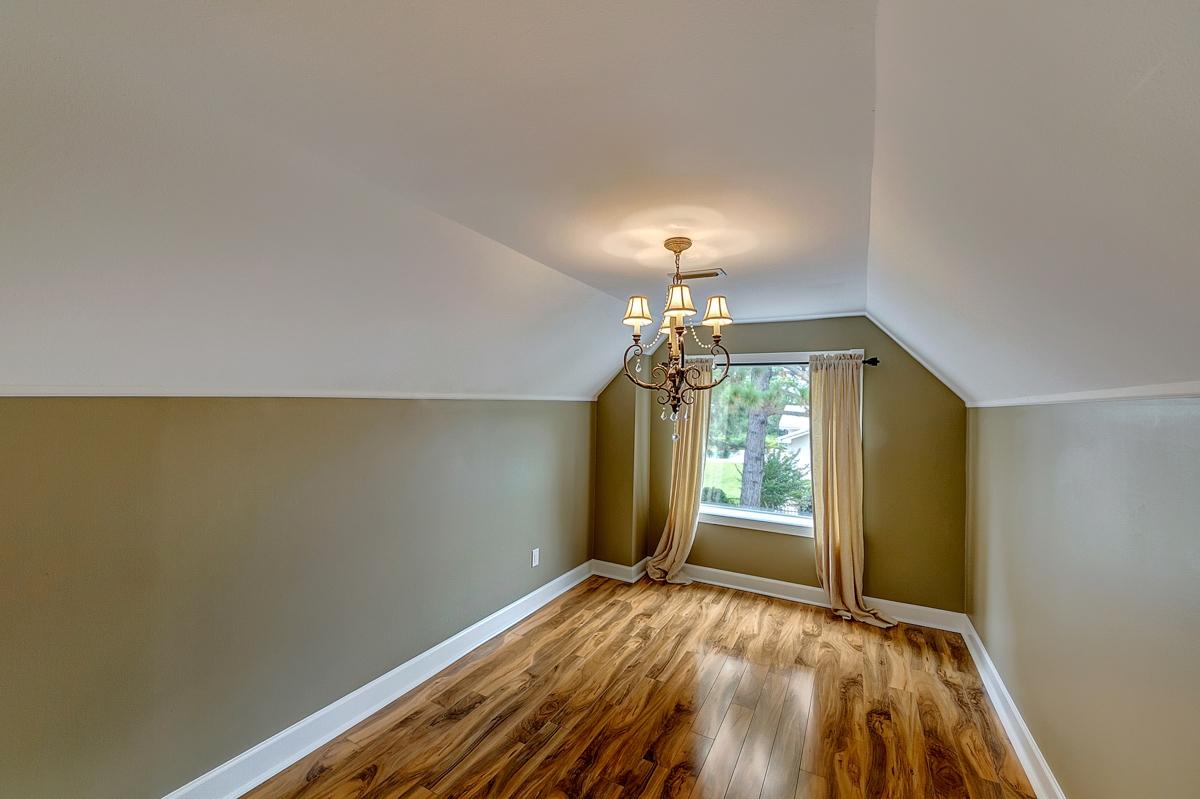 WOODLAND BAYOU ESTATES - Residential