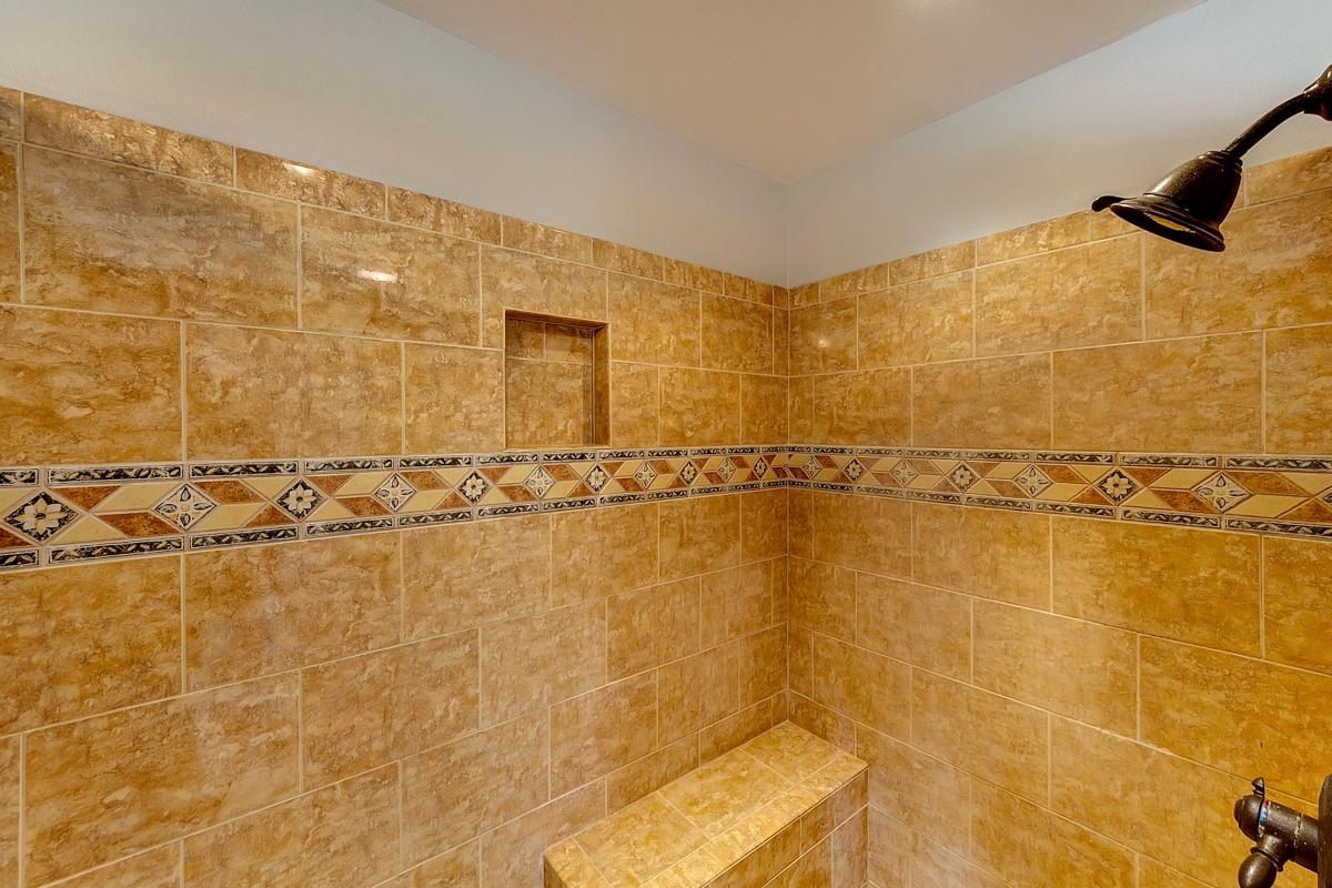 WOODLAND BAYOU ESTATES - Residential