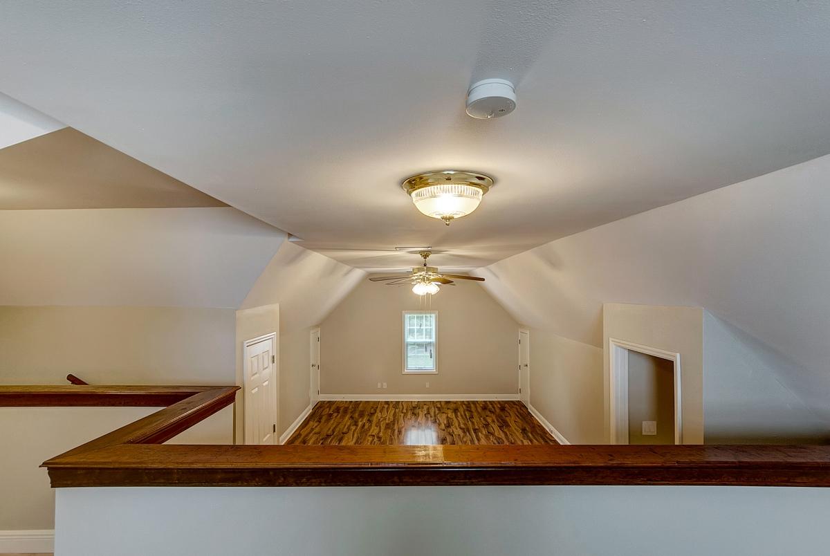 WOODLAND BAYOU ESTATES - Residential