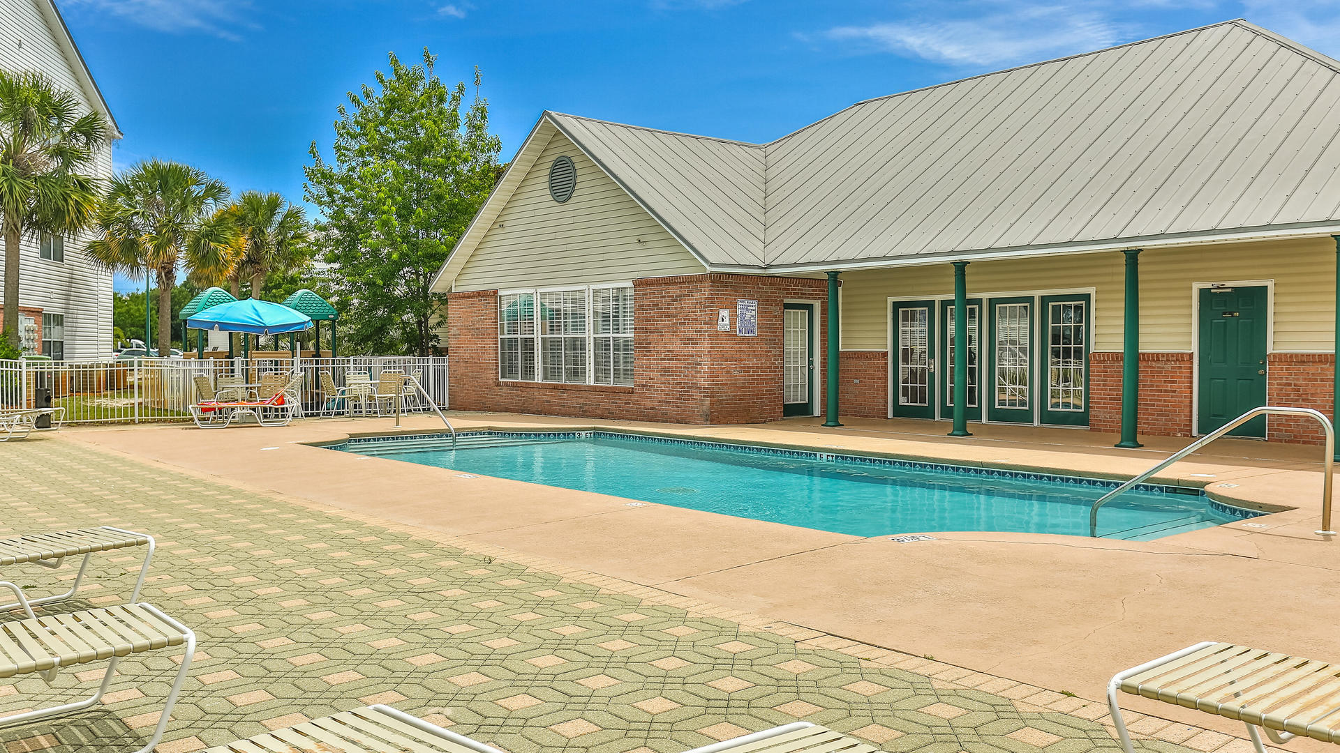 INDIAN LAKE - Residential