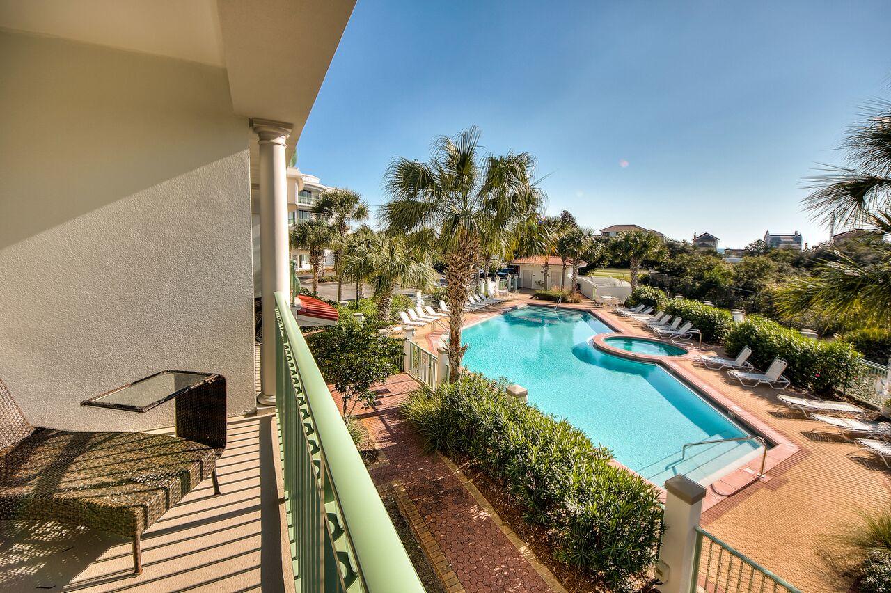 INN AT SEACREST BEACH (THE) - Residential