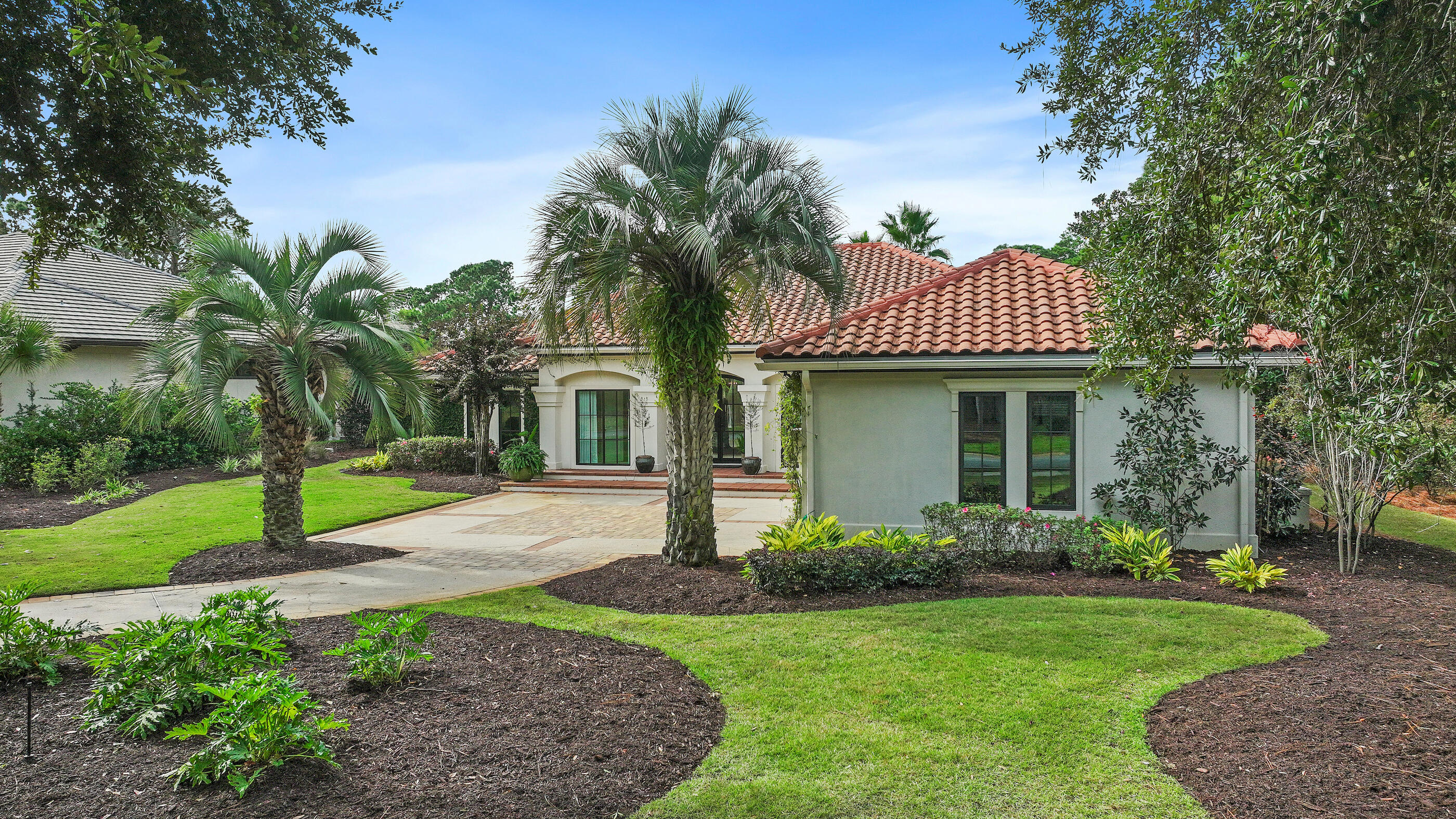 BAYTOWNE AVE EAST - Residential