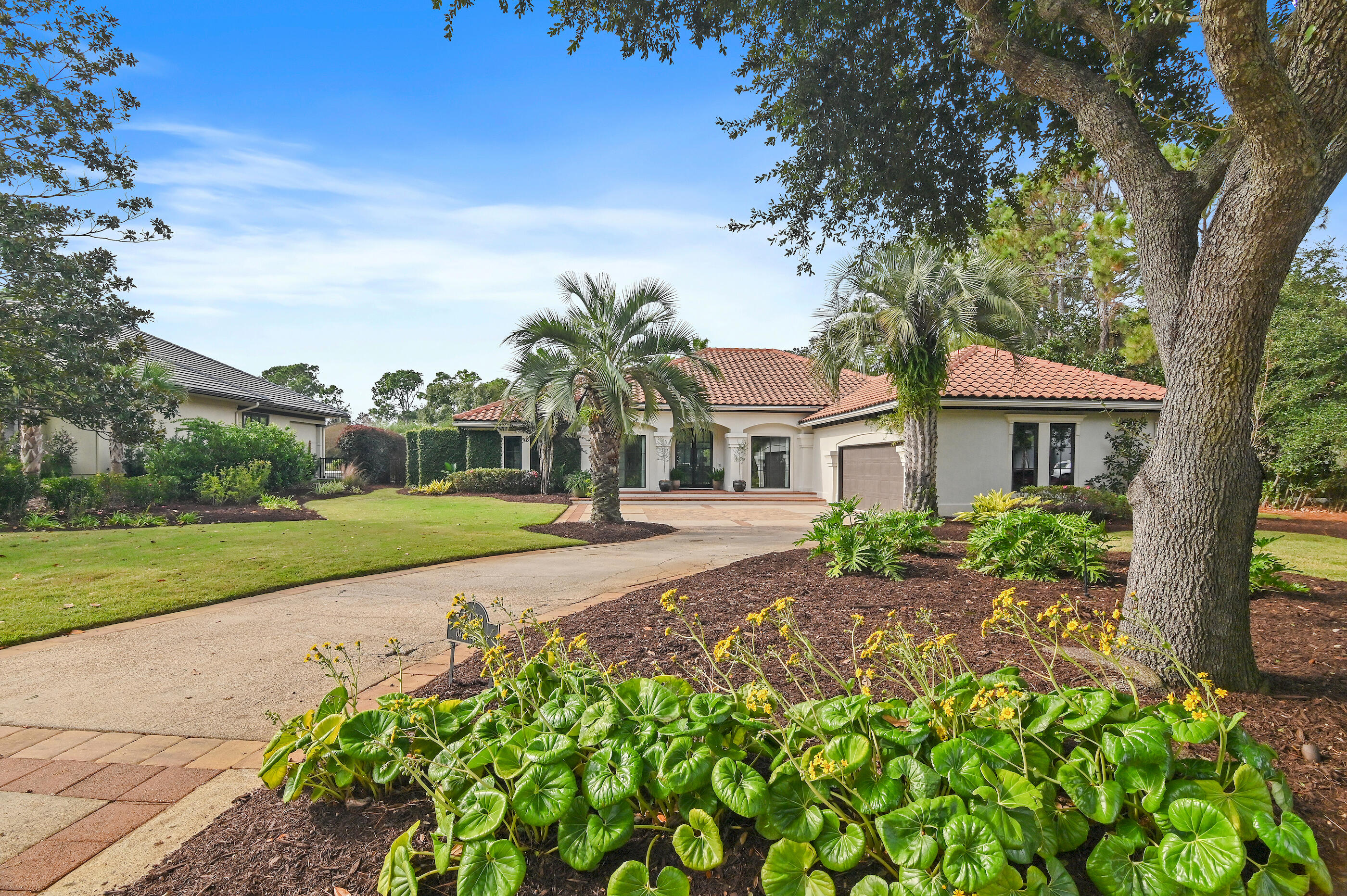 BAYTOWNE AVE EAST - Residential