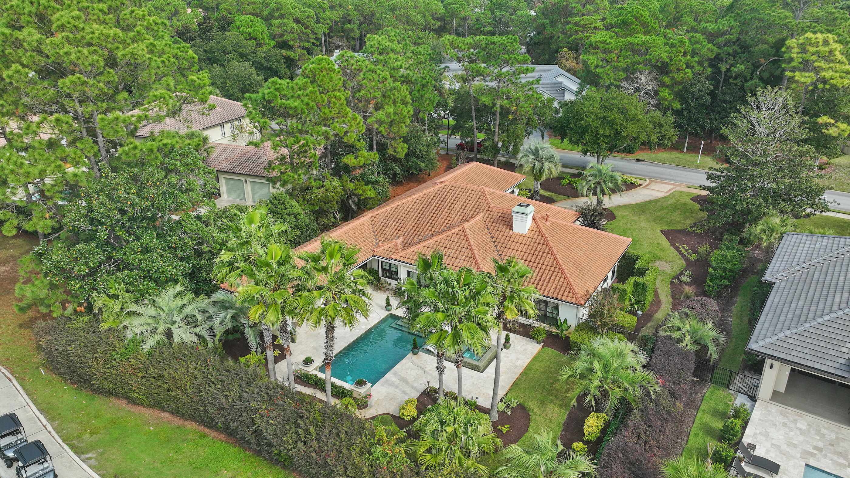 BAYTOWNE AVE EAST - Residential