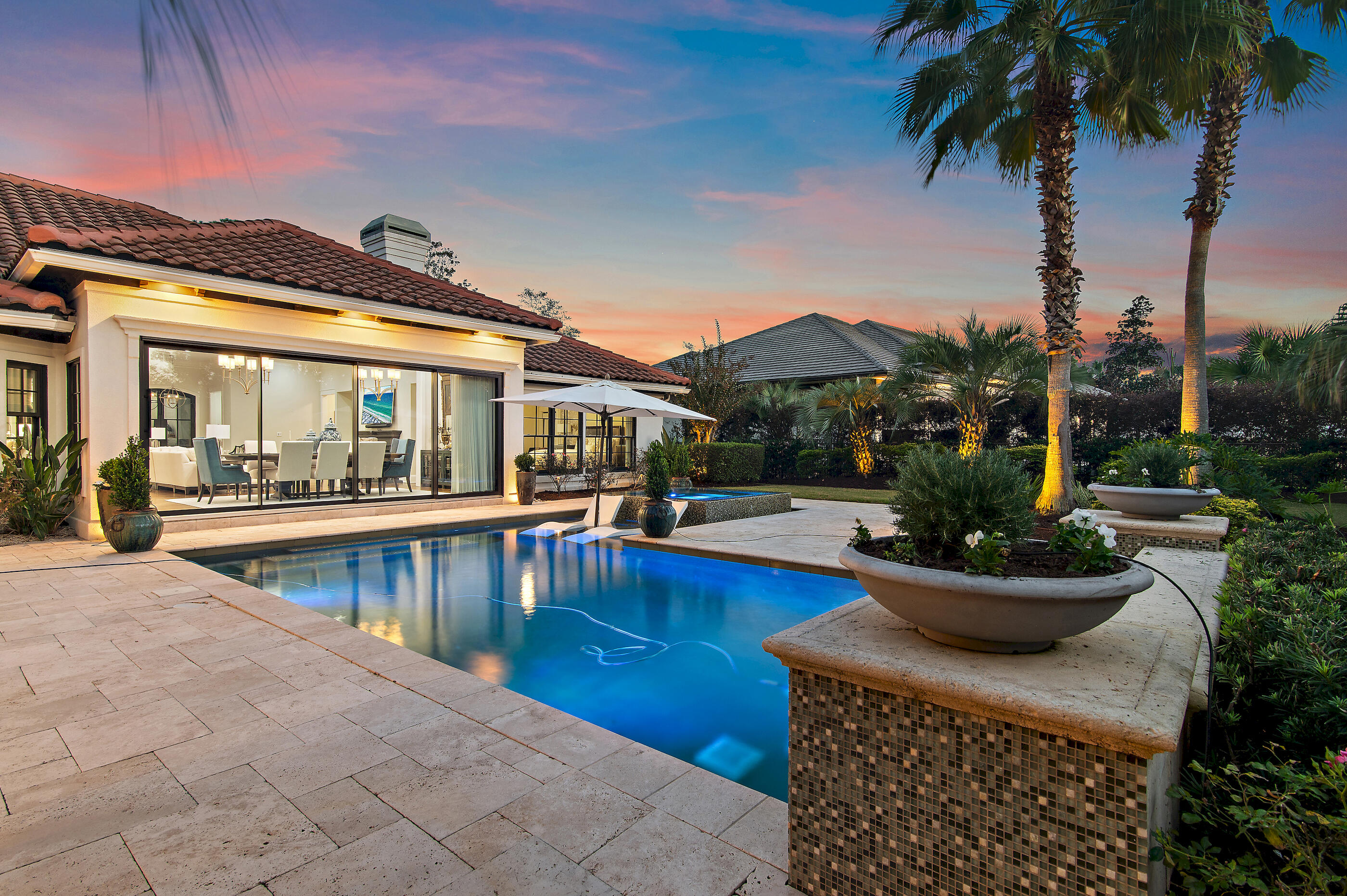 BAYTOWNE AVE EAST - Residential