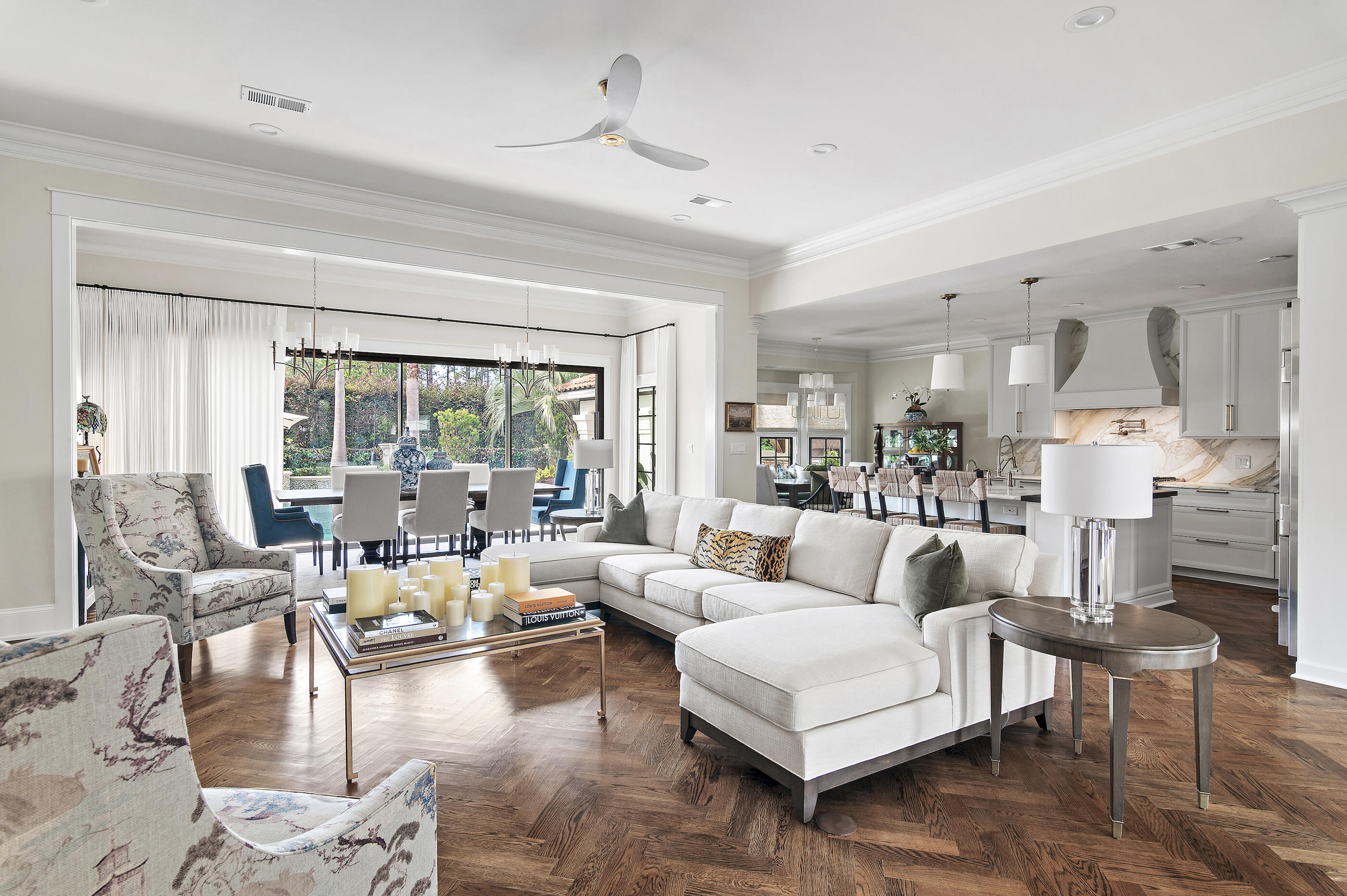 BAYTOWNE AVE EAST - Residential