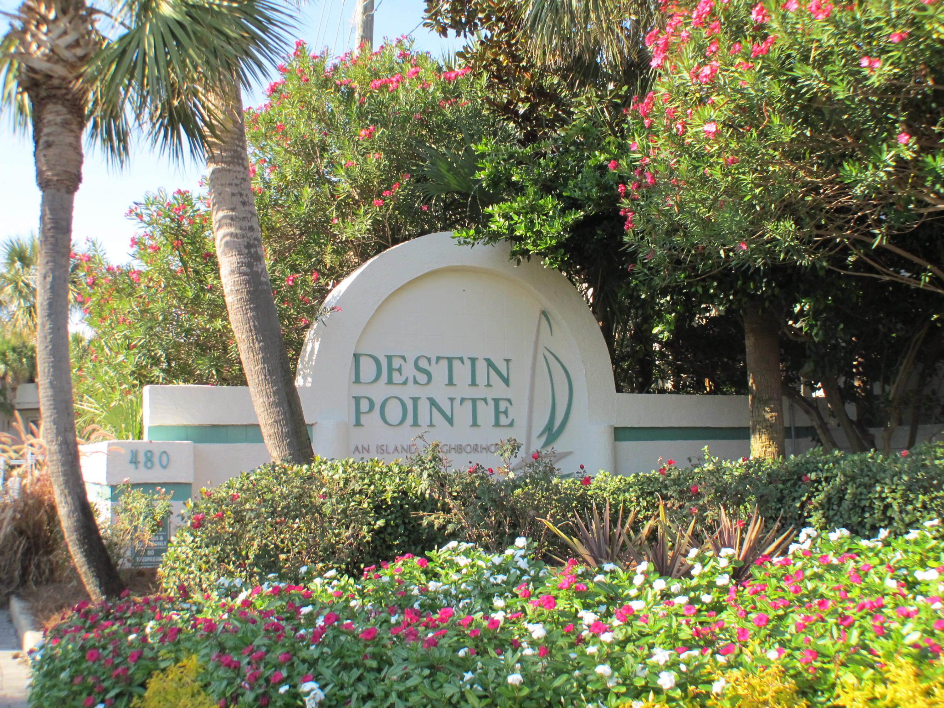DESTIN POINTE - Land