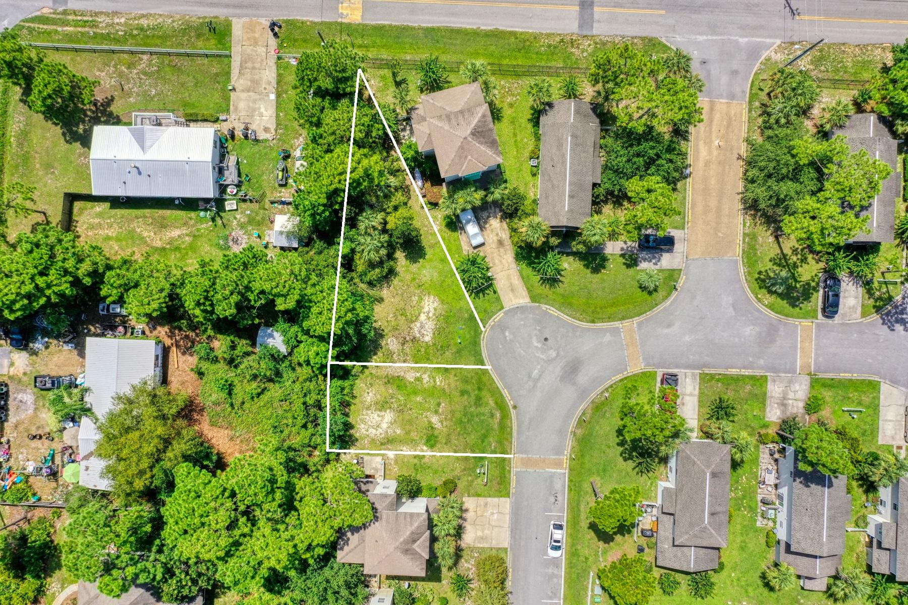 ENCHANTED ESTATES - Land