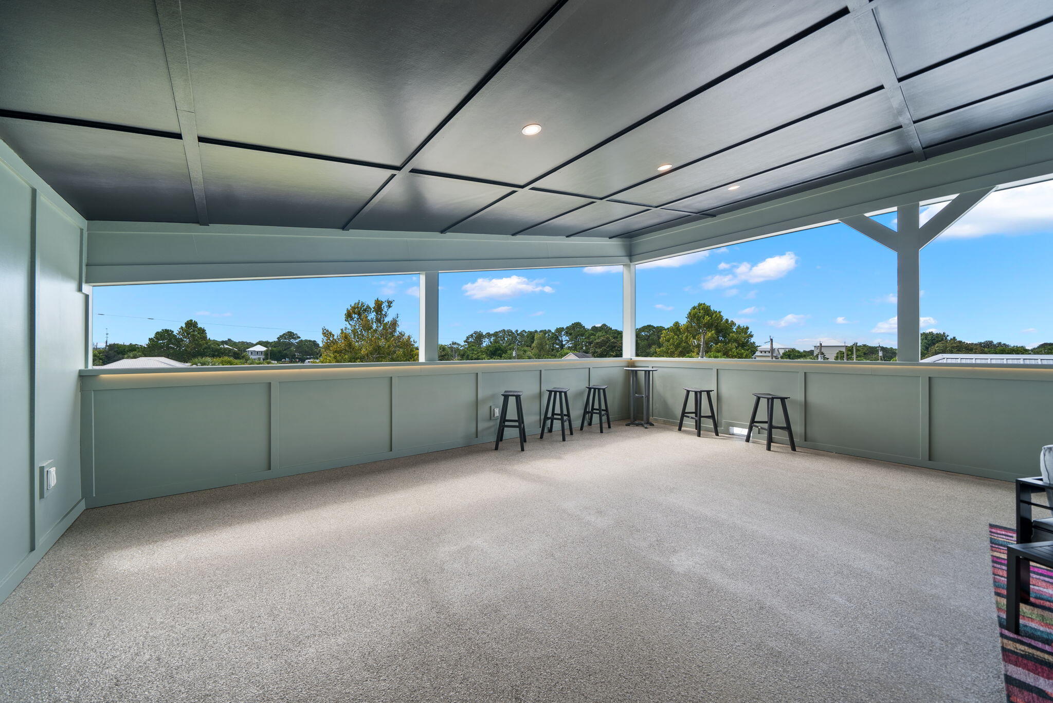 Laguna Beach Estates 6th Add - Residential