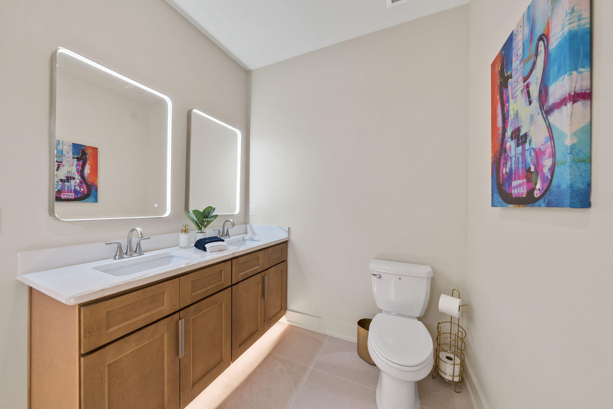 Laguna Beach Estates 6th Add - Residential