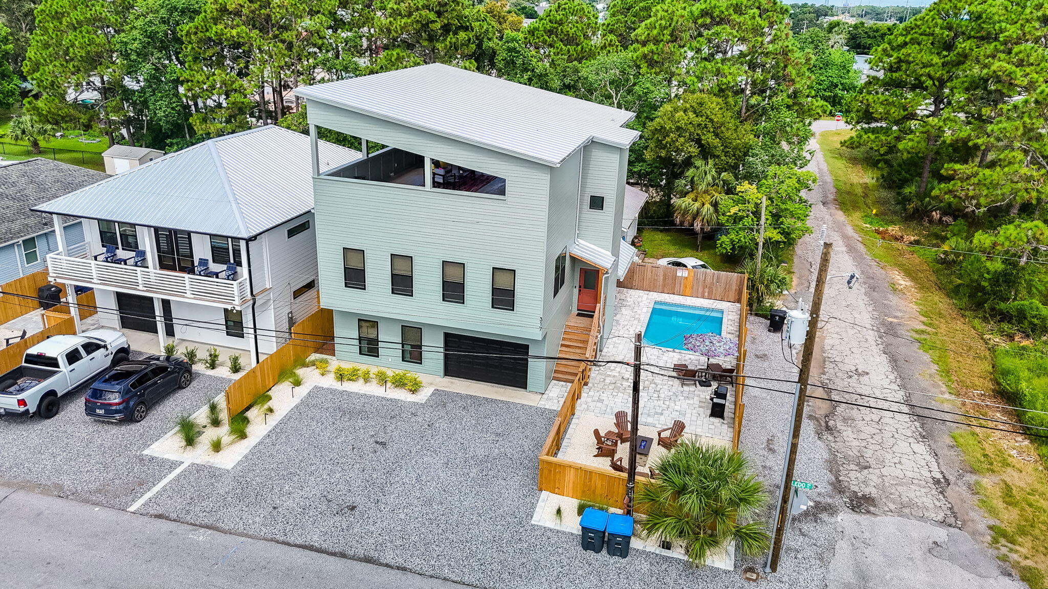 Laguna Beach Estates 6th Add - Residential