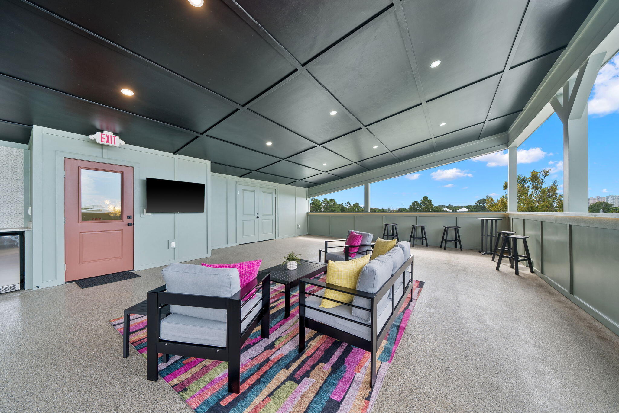 Laguna Beach Estates 6th Add - Residential