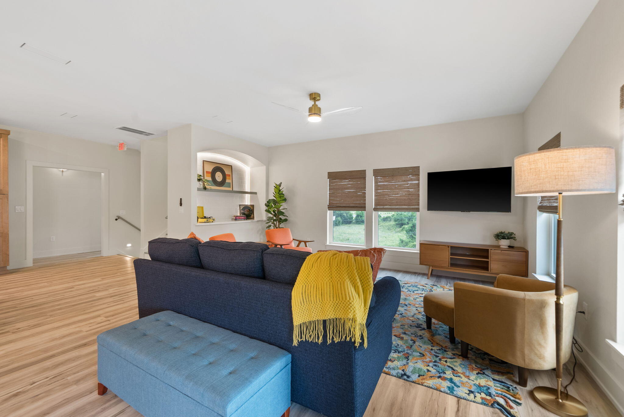 Laguna Beach Estates 6th Add - Residential