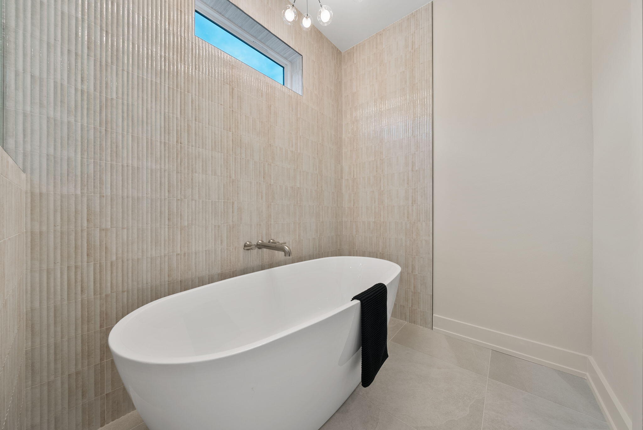 Laguna Beach Estates 6th Add - Residential