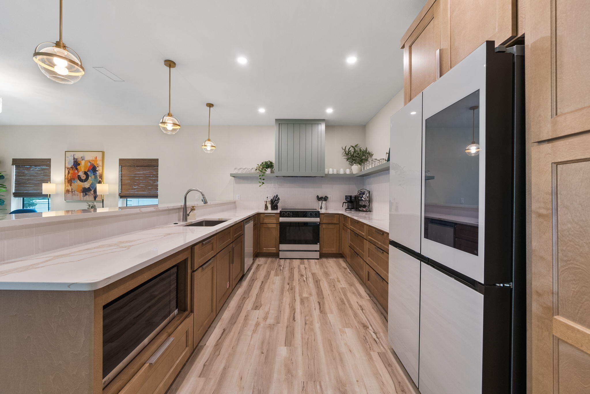 Laguna Beach Estates 6th Add - Residential